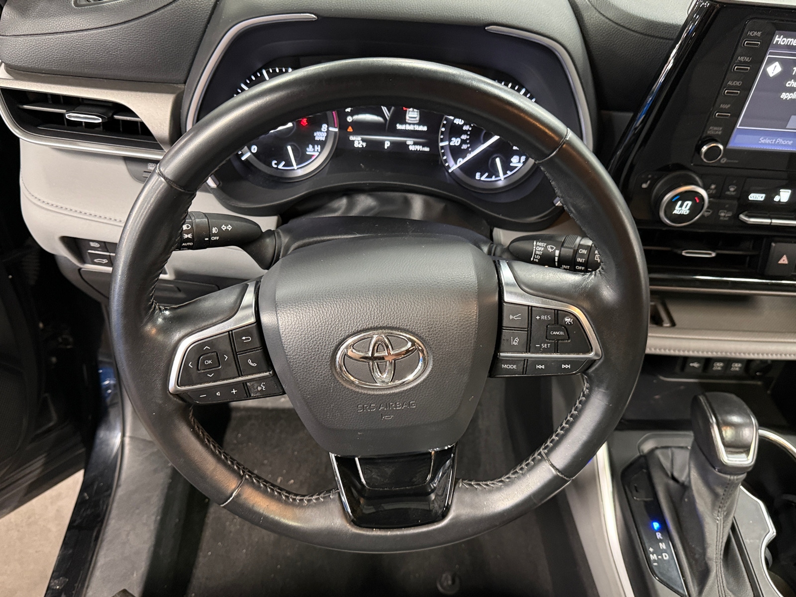Thumbnail: 2021 Toyota Highlander - 4