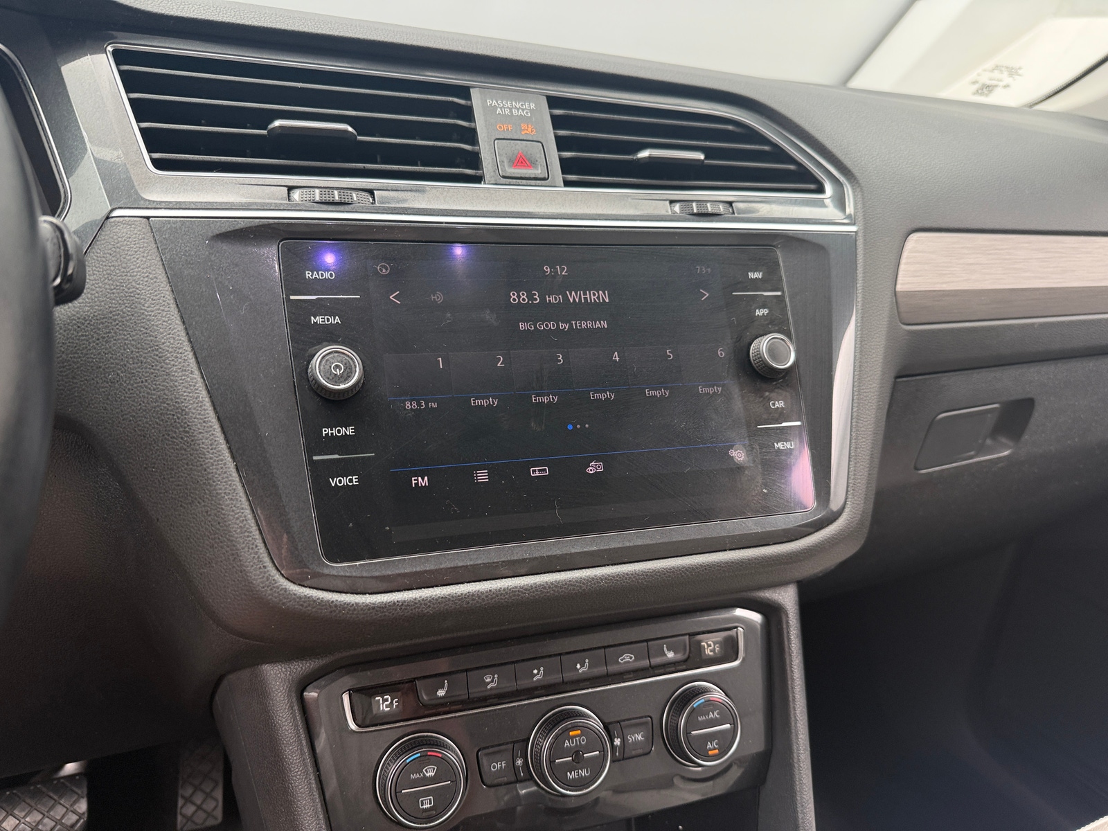 Thumbnail: 2019 Volkswagen Tiguan - 3
