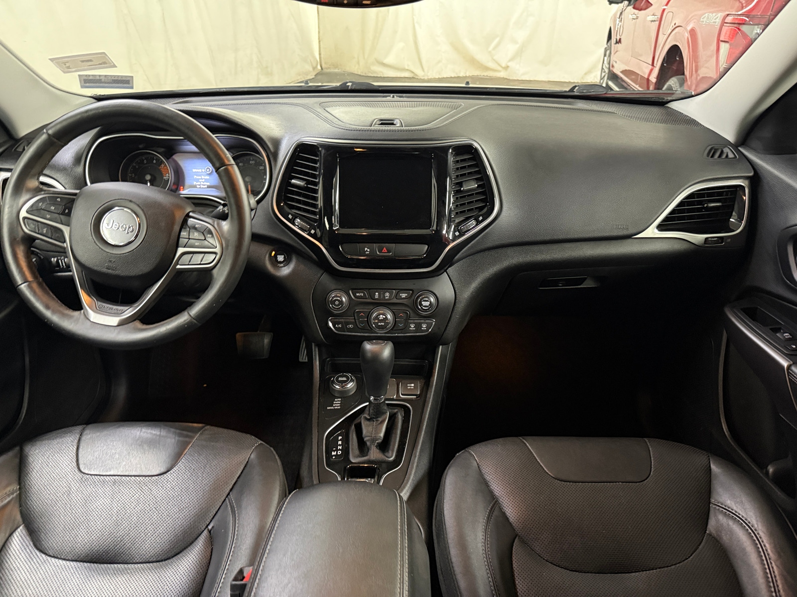 Thumbnail: 2019 Jeep Cherokee - 2