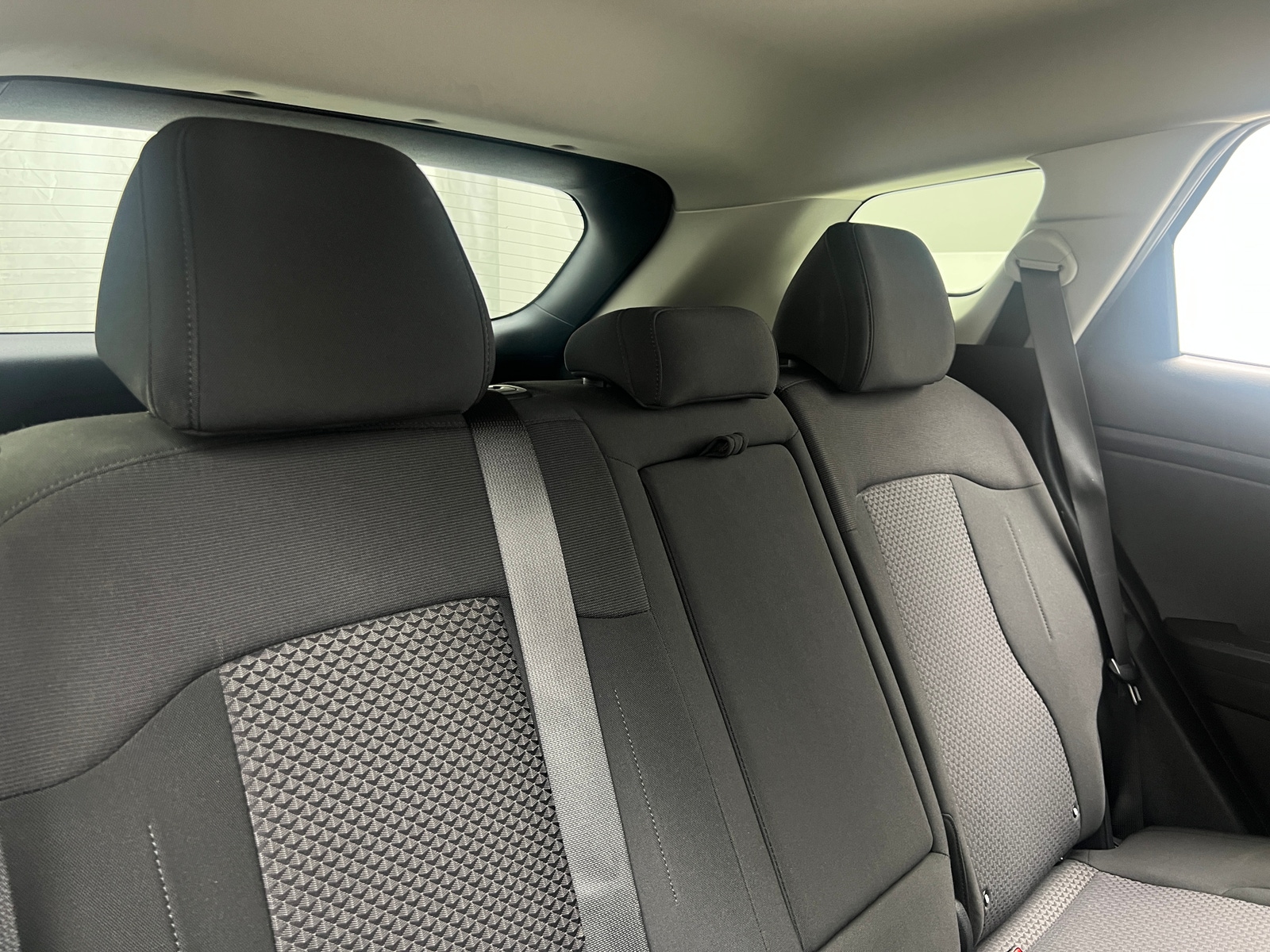 Thumbnail: 2025 Kia Sportage - 6