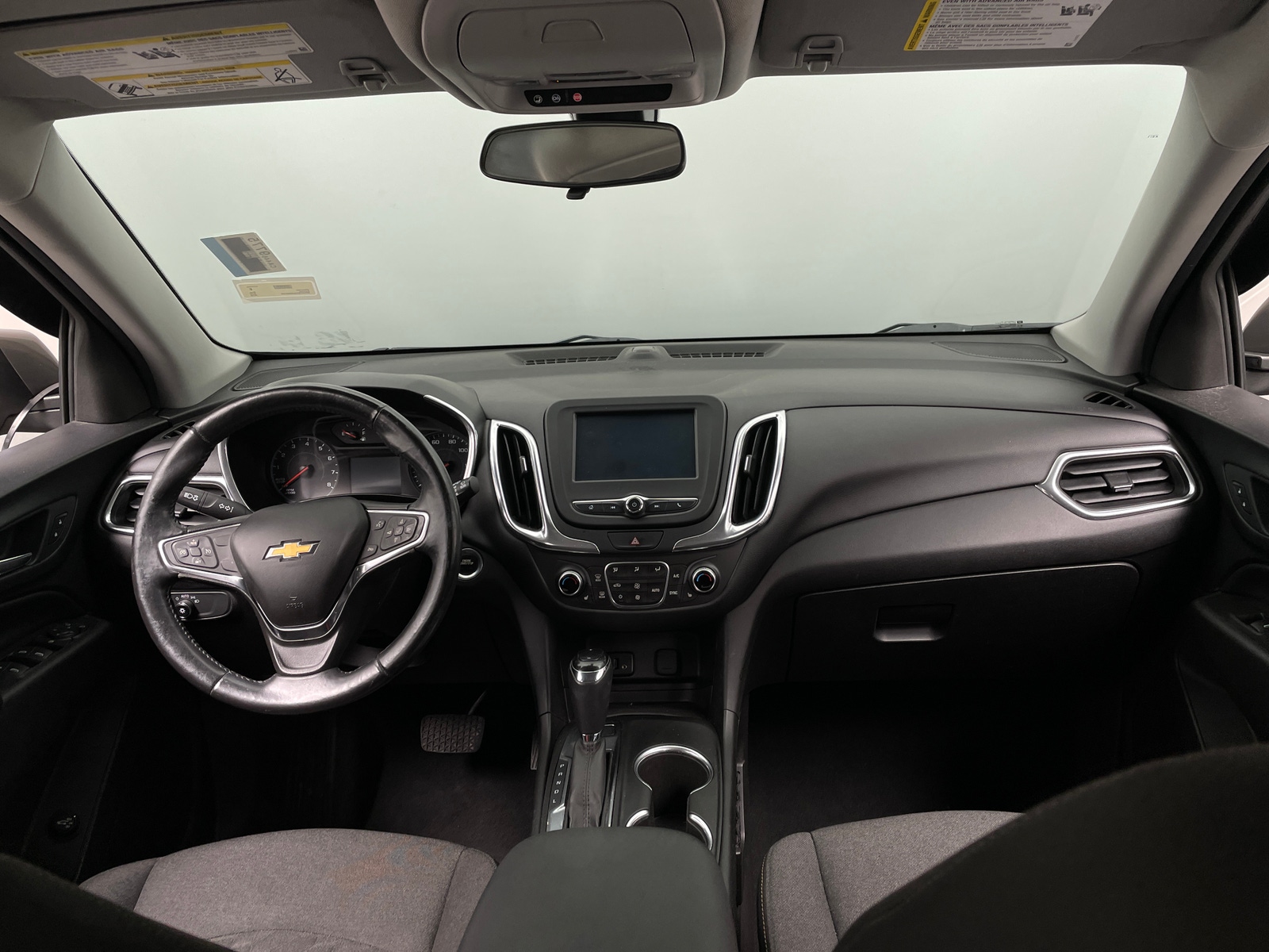 Thumbnail: 2018 Chevrolet Equinox - 3