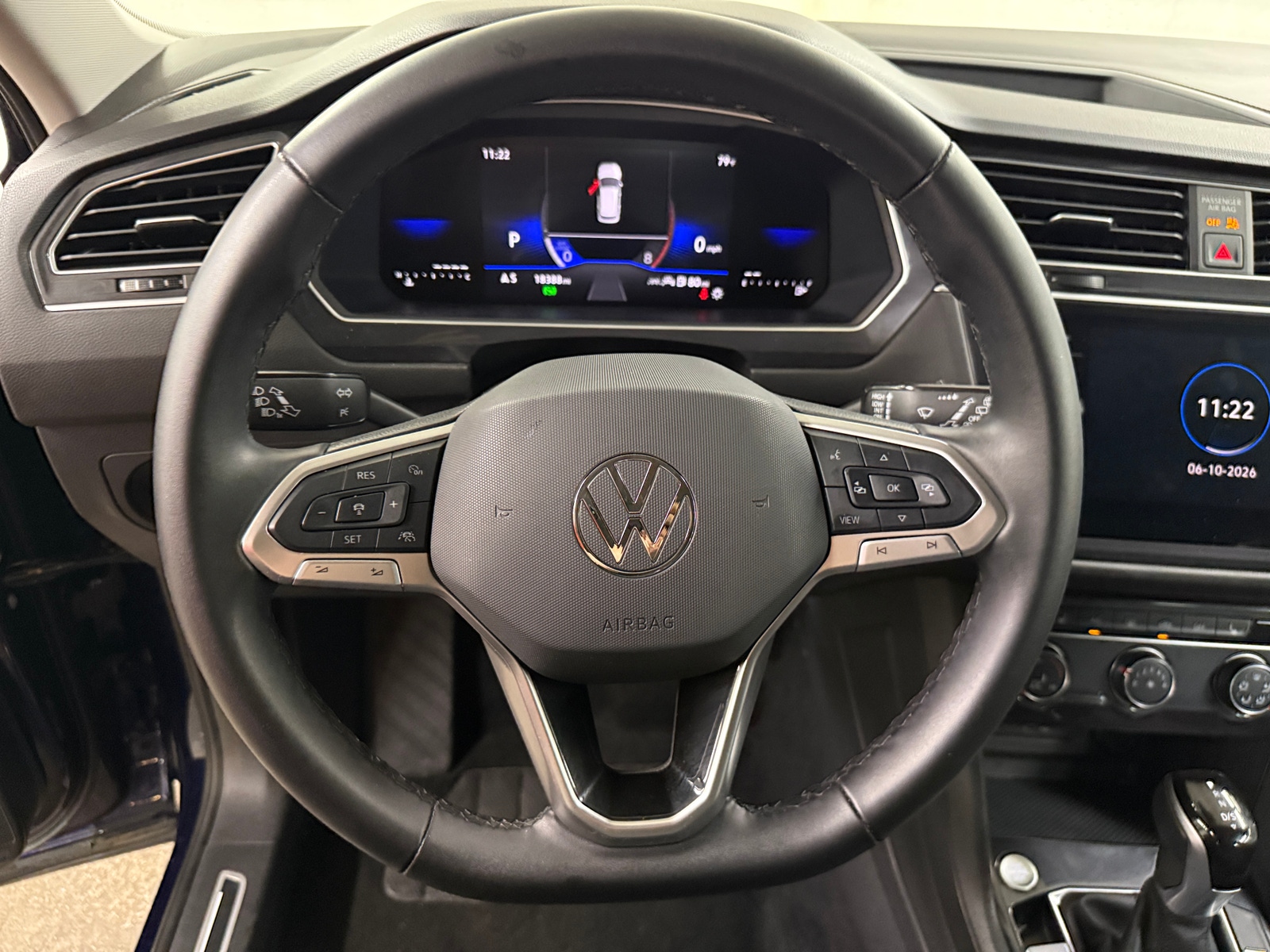 Thumbnail: 2024 Volkswagen Tiguan - 4