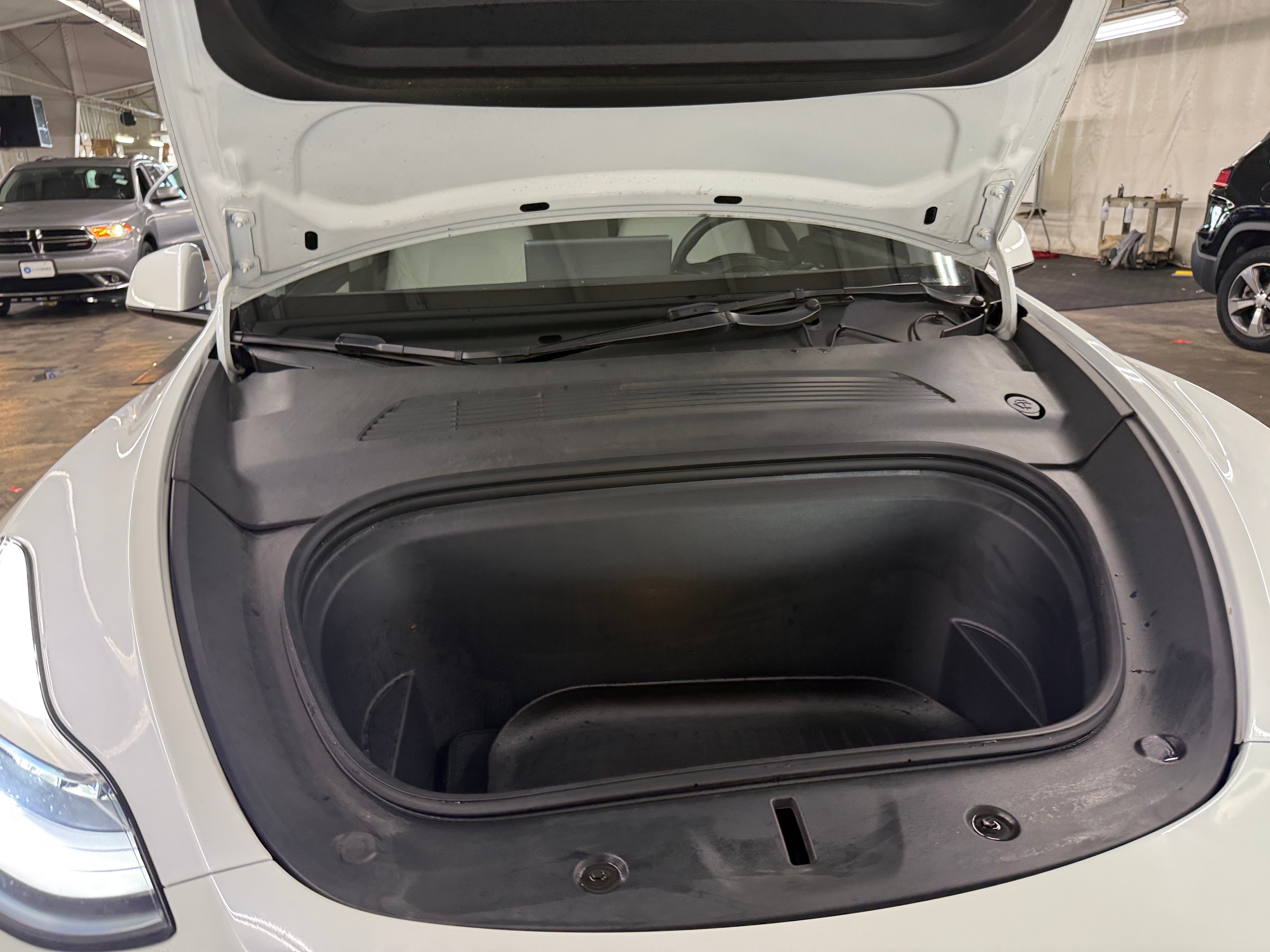 Used 2021 Tesla Model Y Long Range with VIN 5YJYGDEE7MF112411 for sale in Auburn, WA