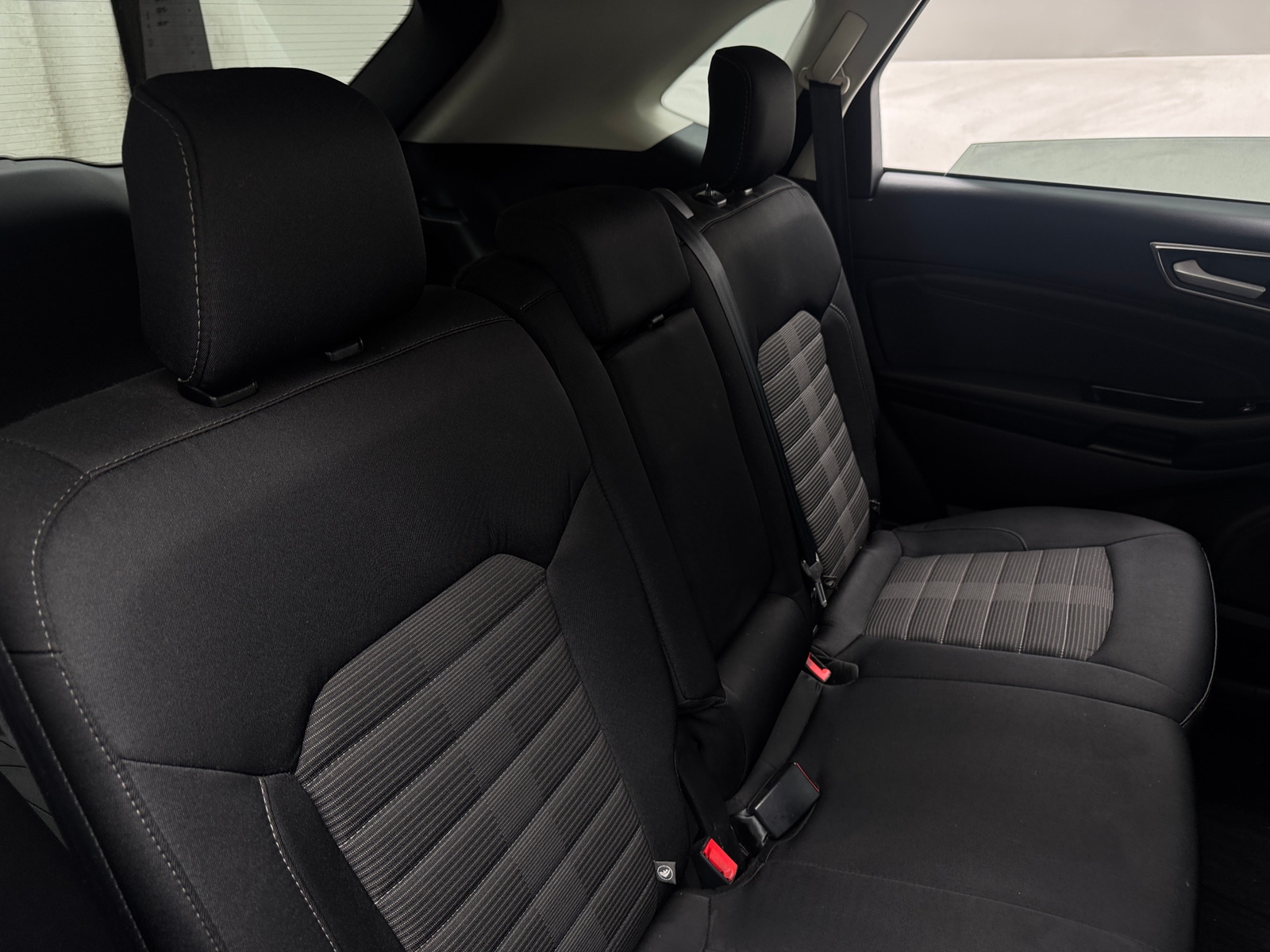 Thumbnail: 2016 Ford Edge - 6