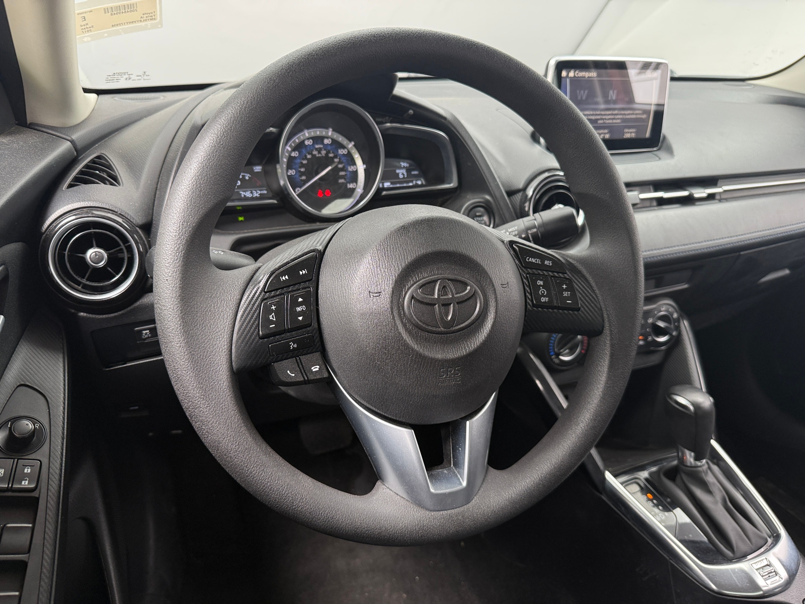 Thumbnail: 2017 Toyota Yaris iA - 5
