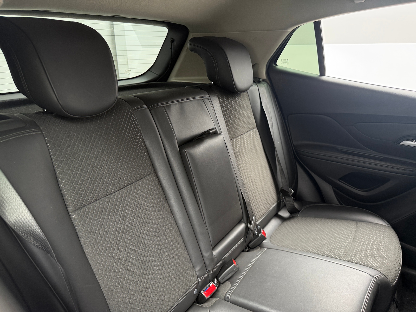 Thumbnail: 2022 Buick Encore - 5