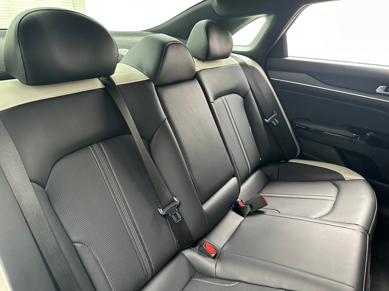 Thumbnail: 2025 Kia K5 - 5