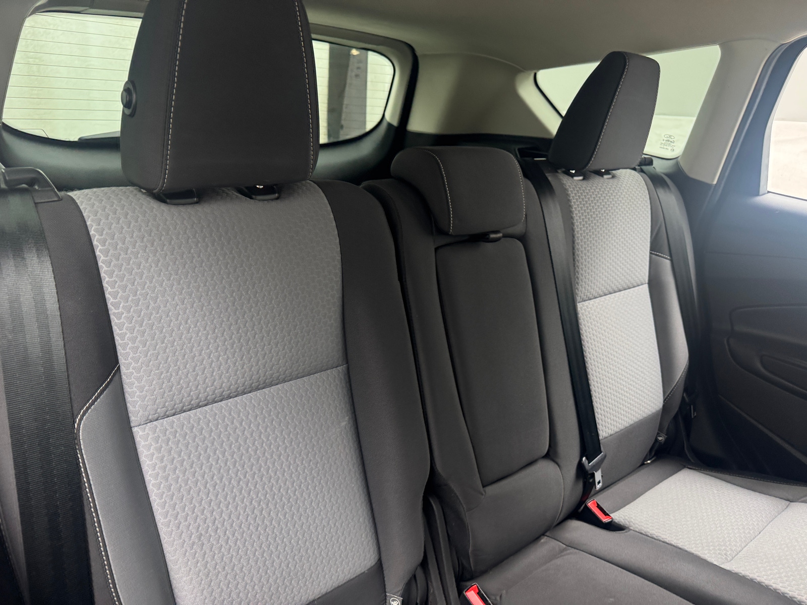 Thumbnail: 2017 Ford Escape - 6