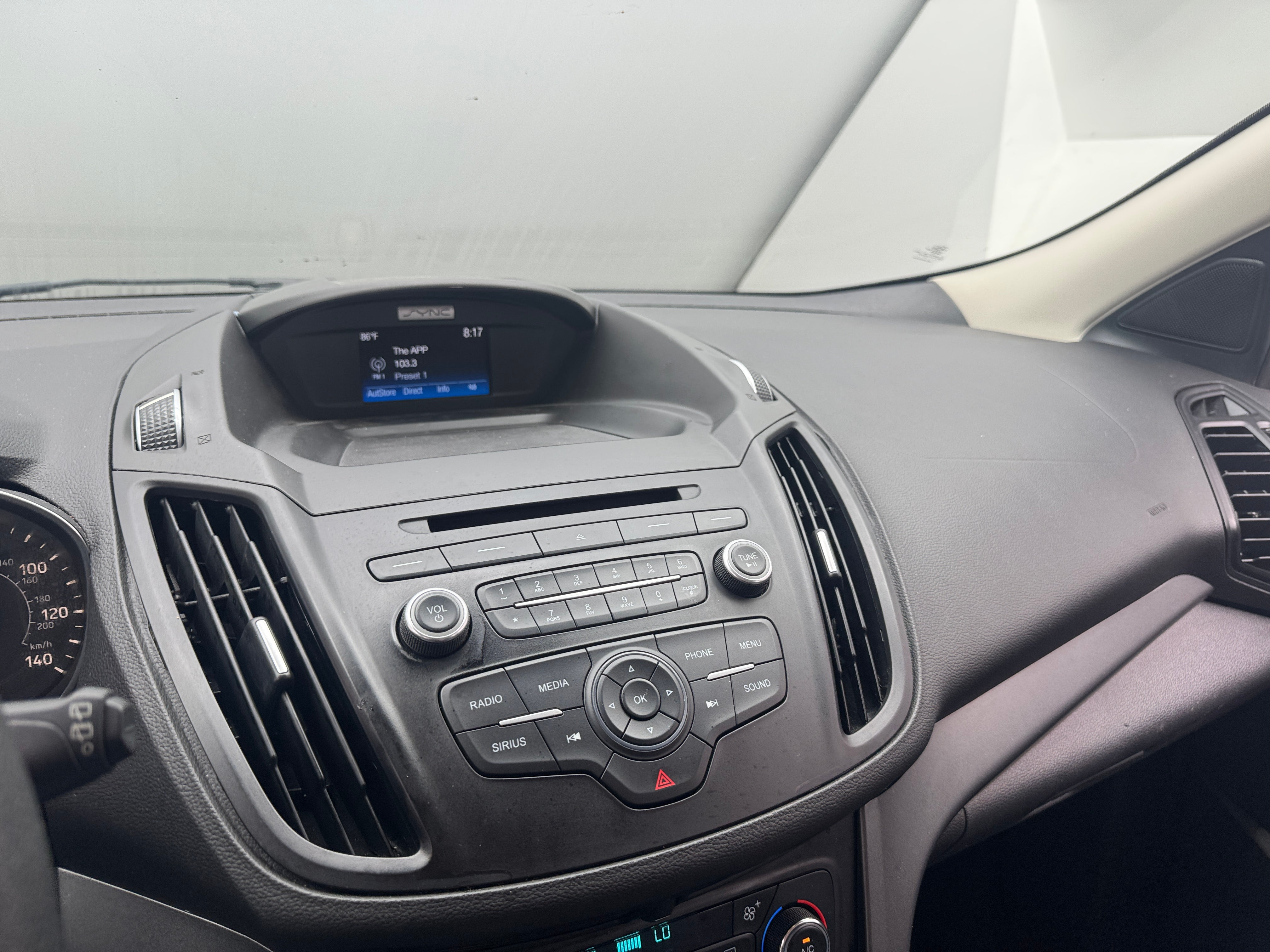 2017 Ford Escape SE - Photo 12