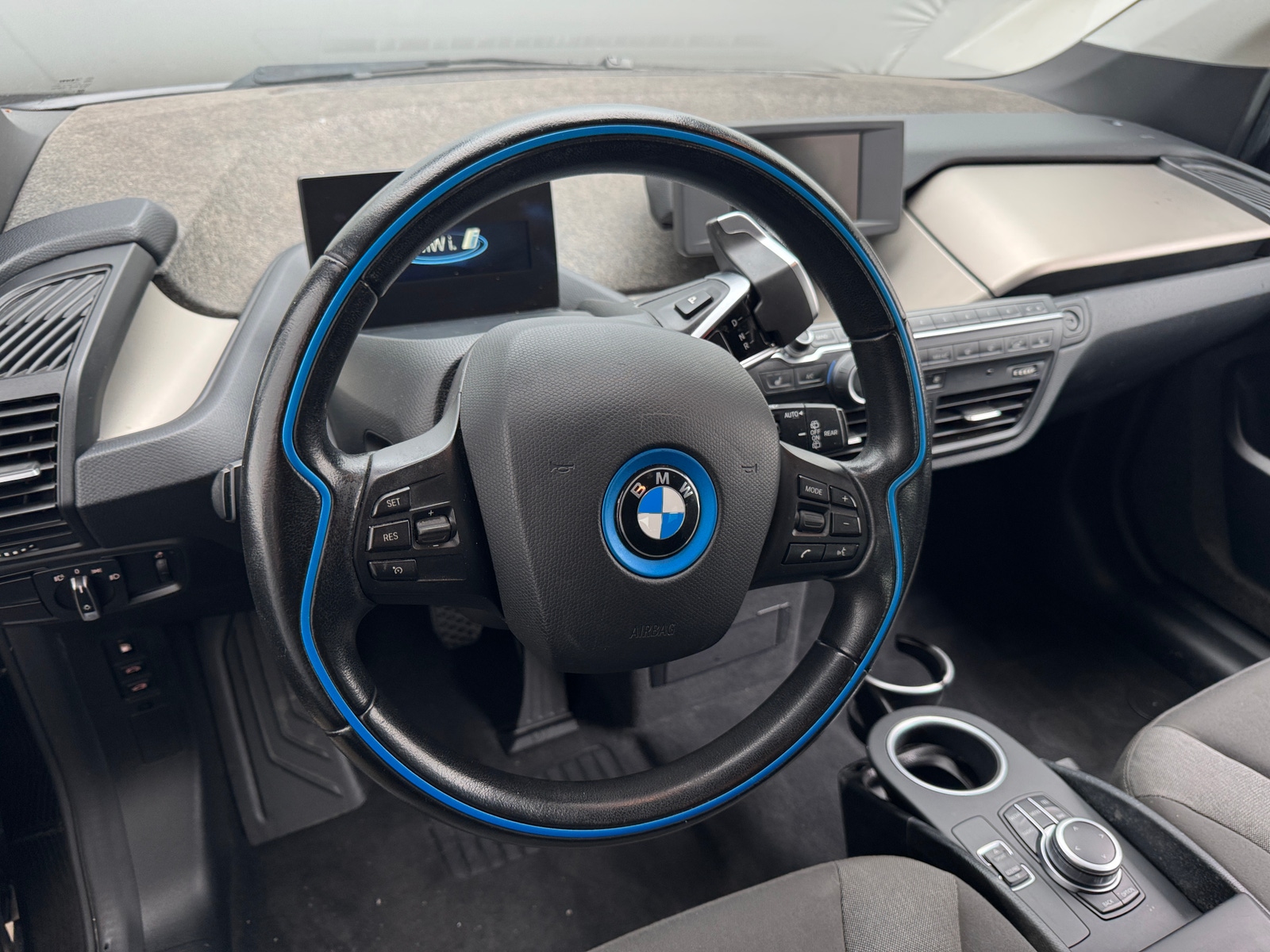 Thumbnail: 2018 BMW i3 - 5
