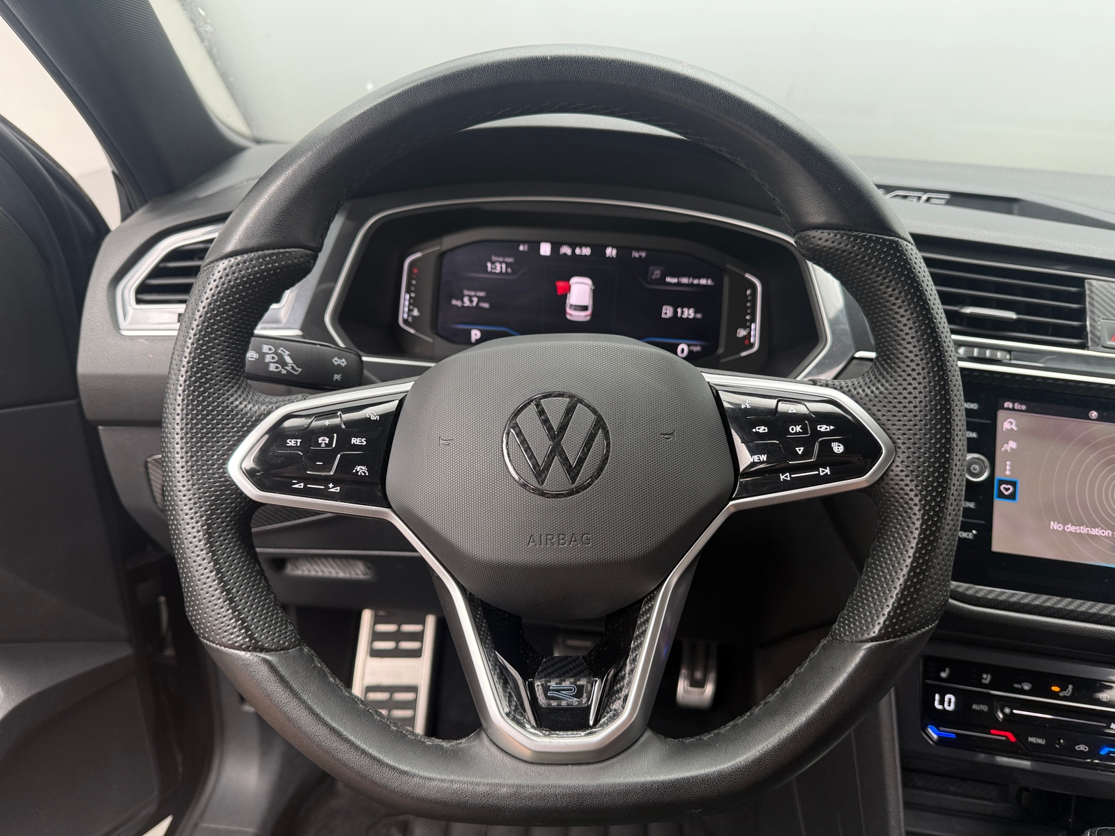 Thumbnail: 2024 Volkswagen Tiguan - 4