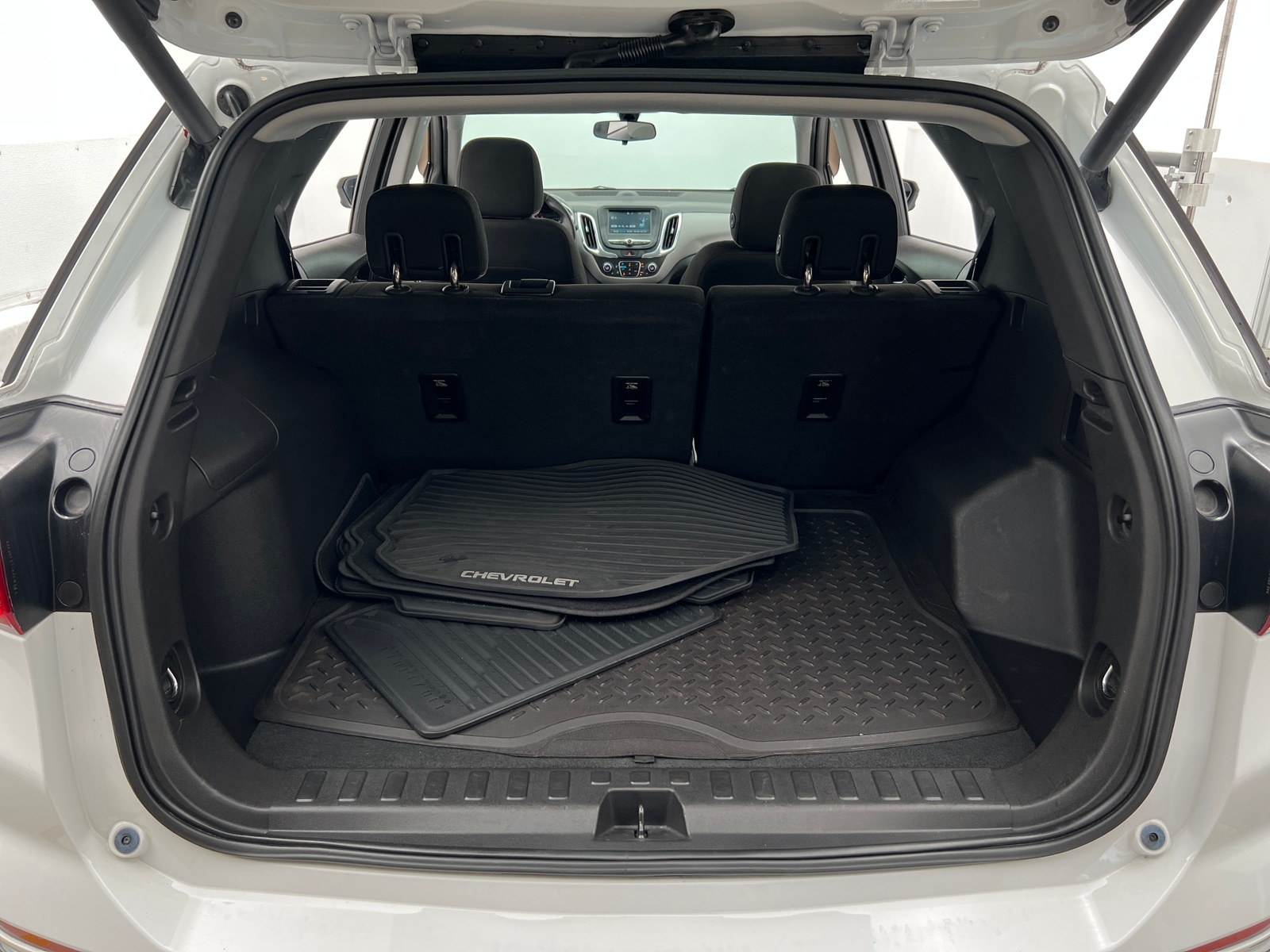 Thumbnail: 2018 Chevrolet Equinox - 7