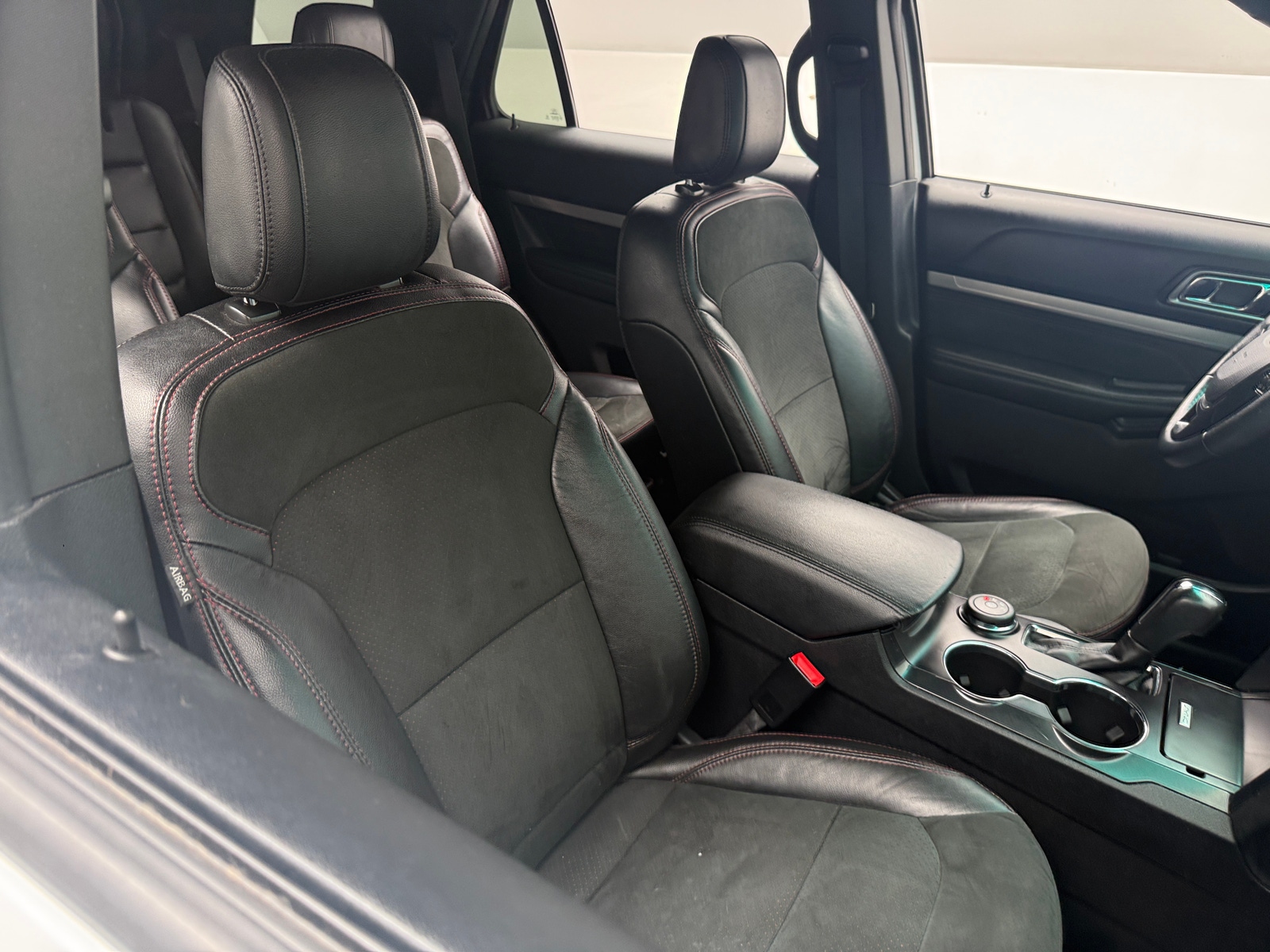 Thumbnail: 2019 Ford Explorer - 2