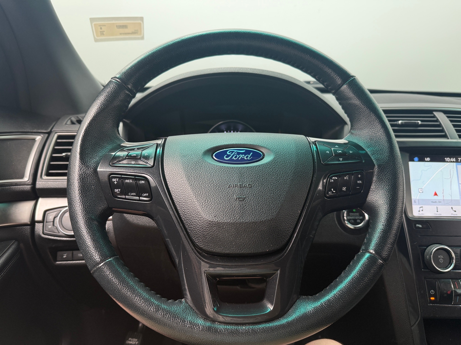 Thumbnail: 2019 Ford Explorer - 5