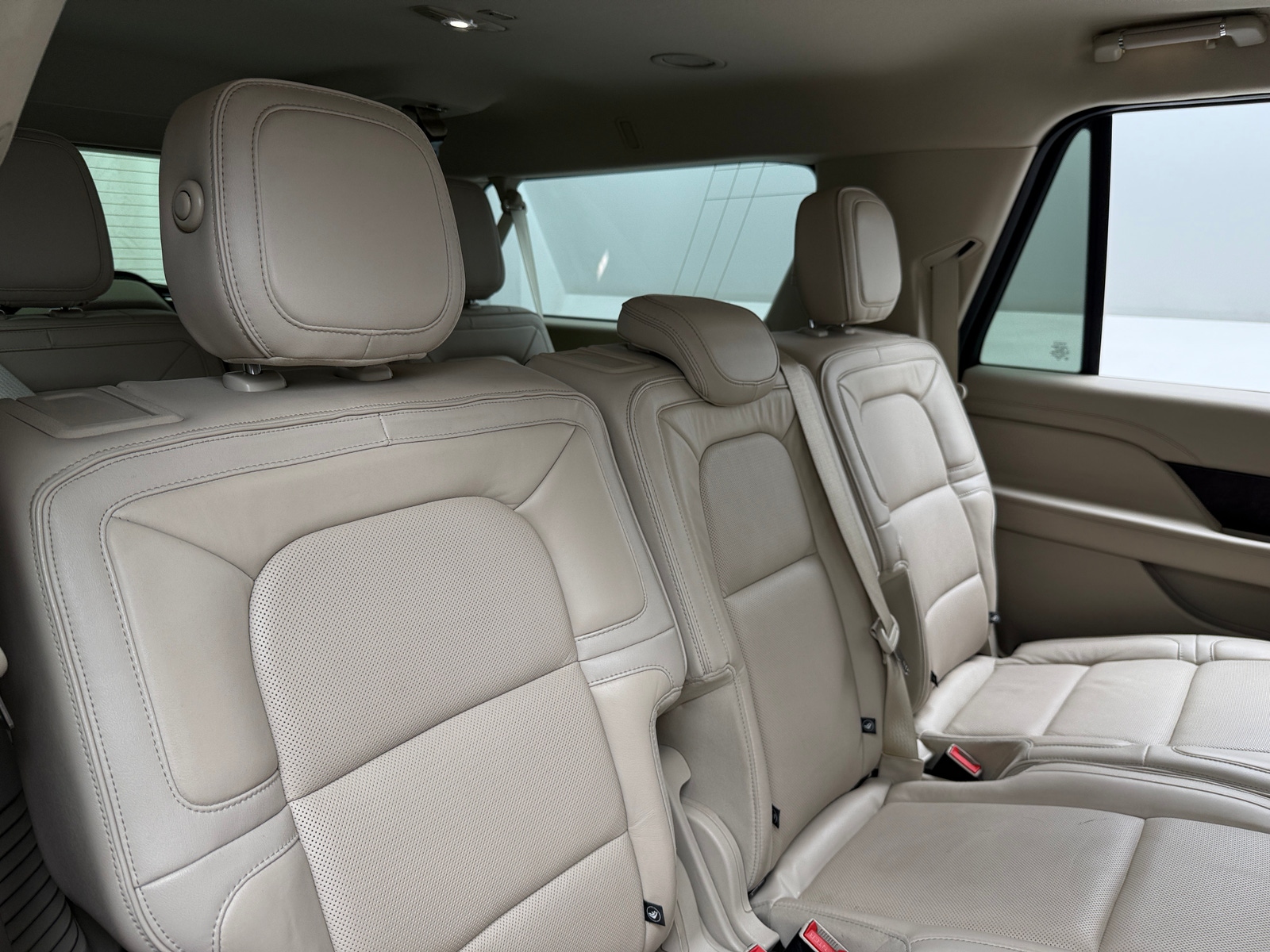 Thumbnail: 2018 Lincoln Navigator L - 5