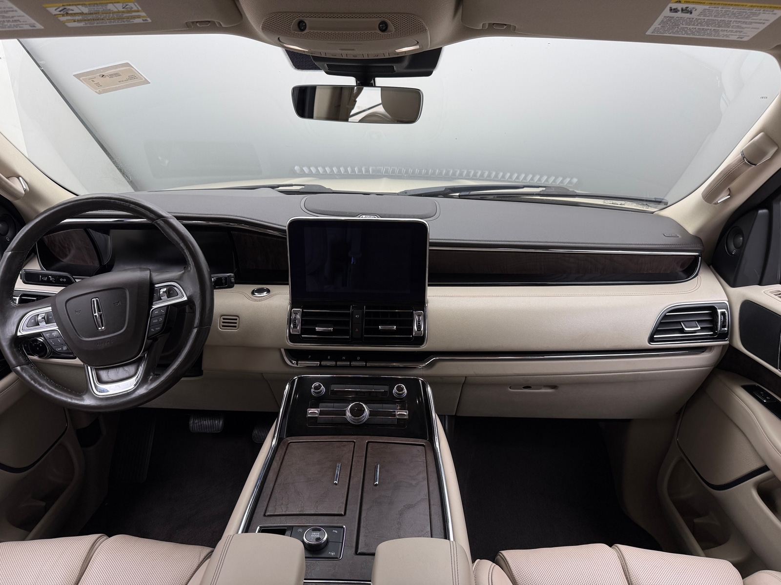 Thumbnail: 2018 Lincoln Navigator L - 2
