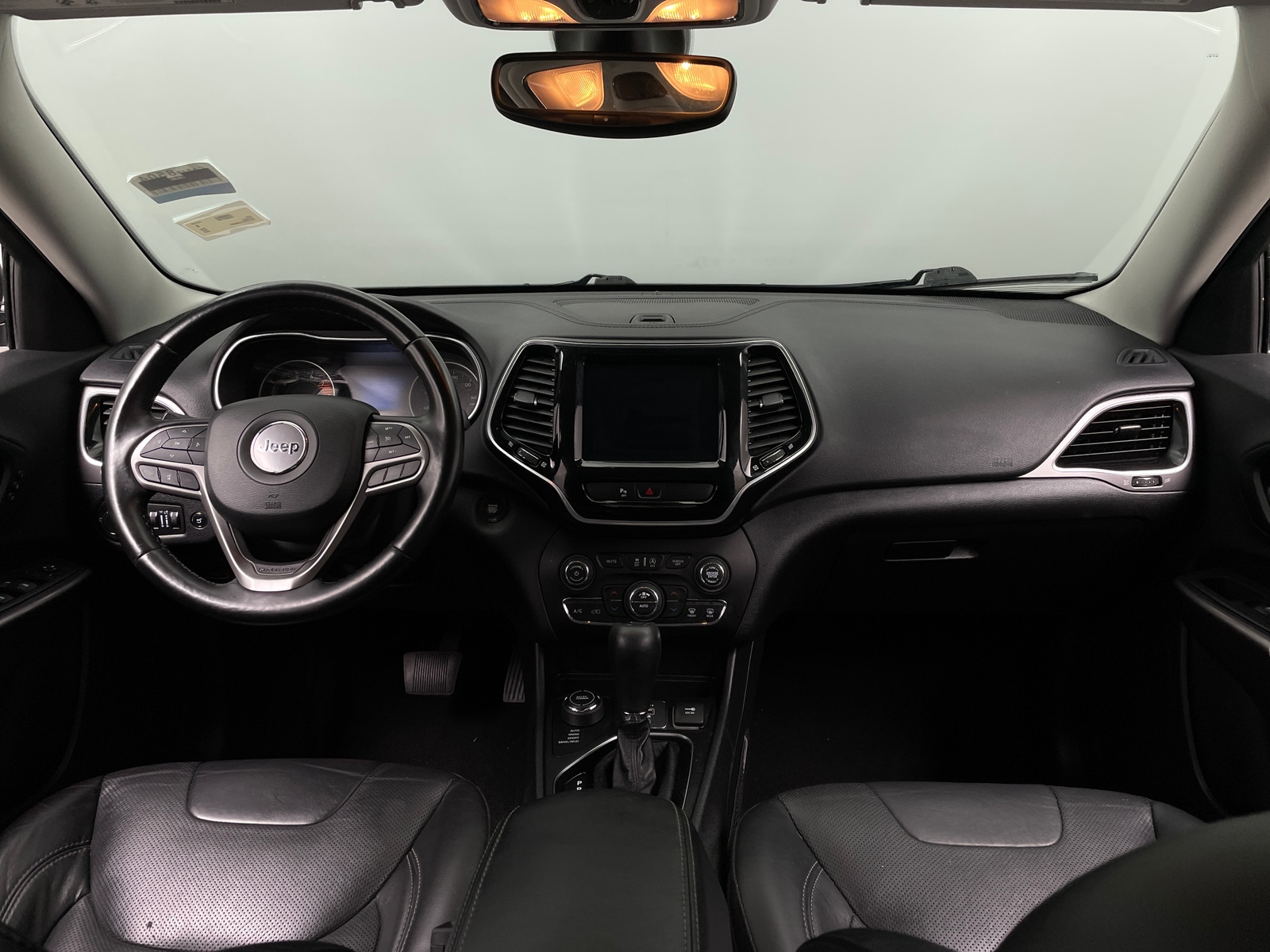 Thumbnail: 2020 Jeep Cherokee - 2