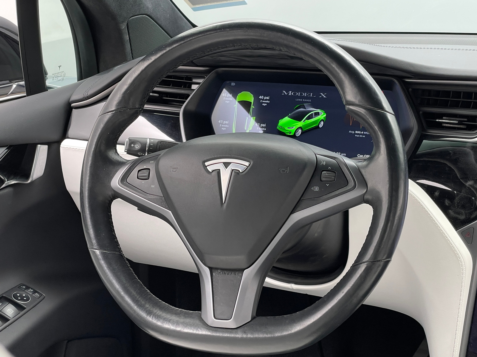 Thumbnail: 2019 Tesla Model X - 4
