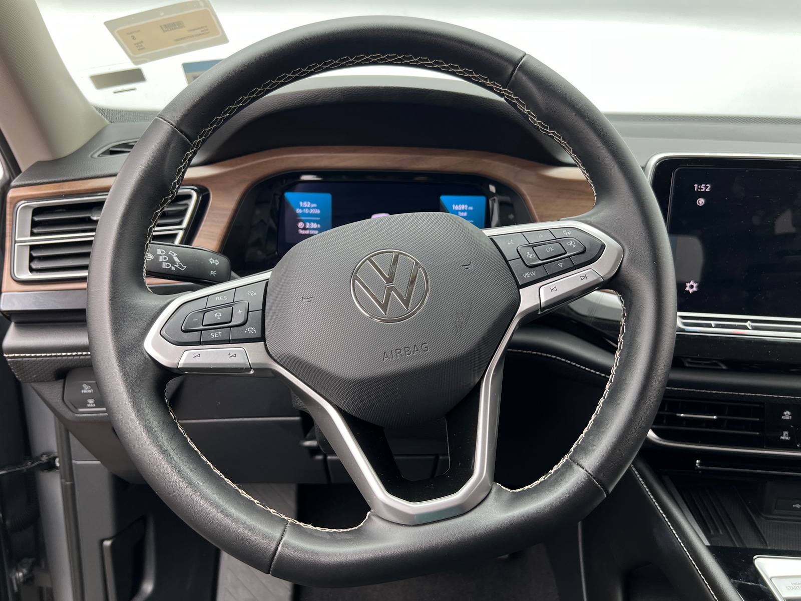 Thumbnail: 2026 Volkswagen Atlas - 4