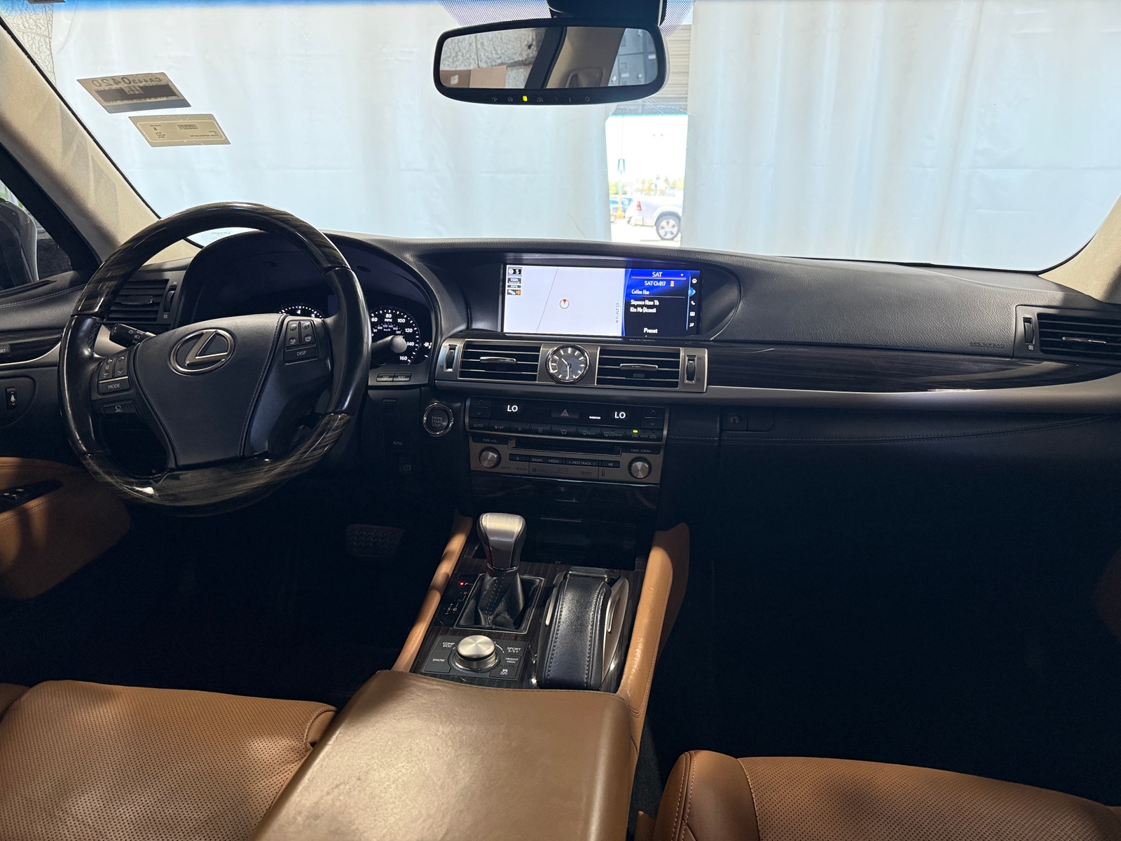 Thumbnail: 2016 Lexus LS - 2
