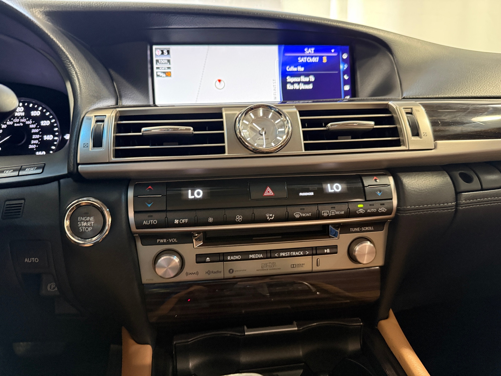 Thumbnail: 2016 Lexus LS - 3