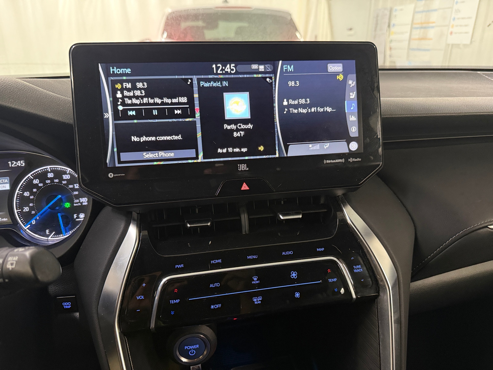 Thumbnail: 2021 Toyota Venza - 3