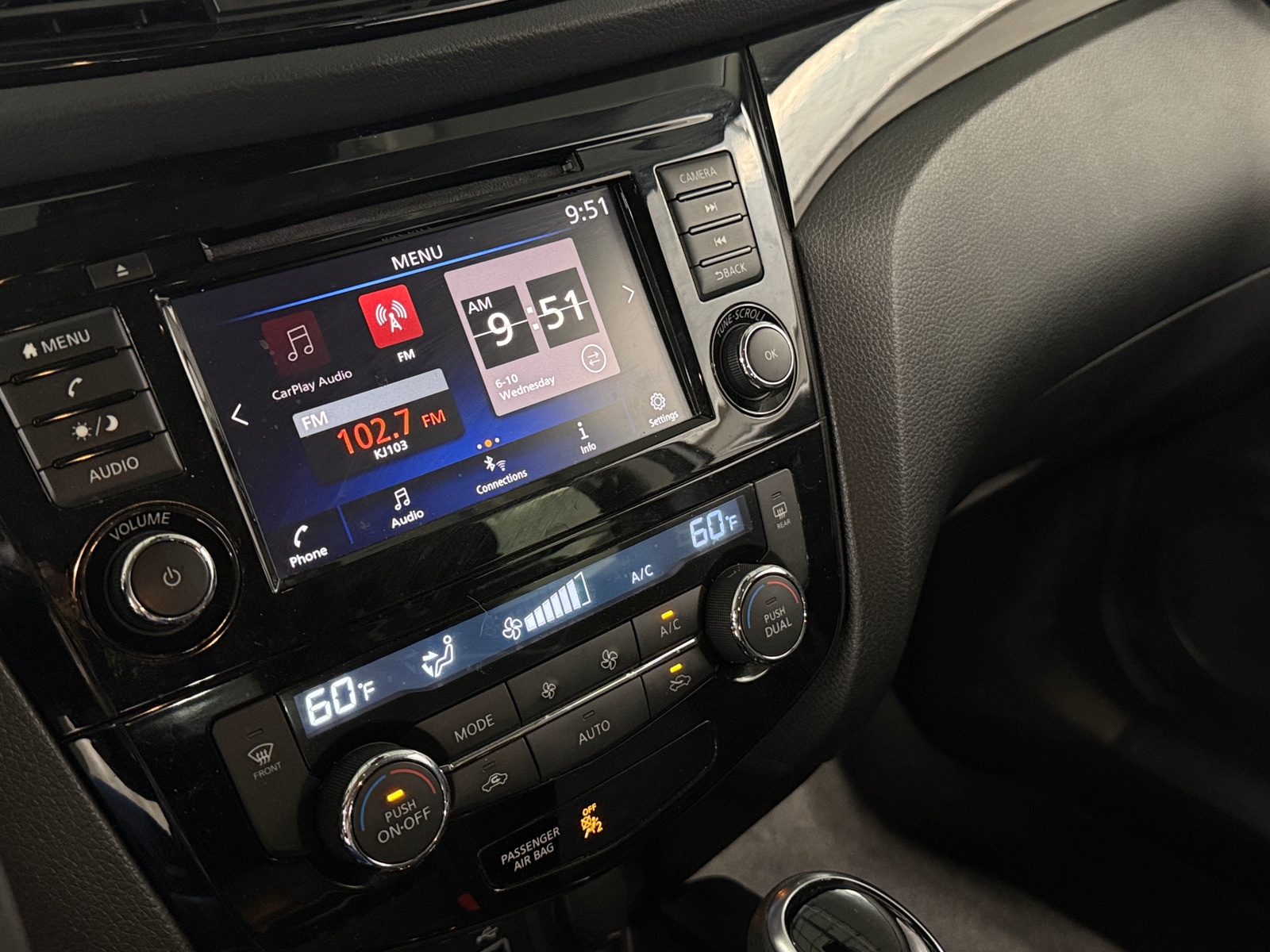Thumbnail: 2020 Nissan Rogue Sport - 4