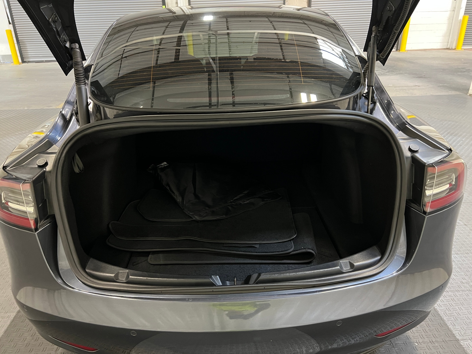 Thumbnail: 2022 Tesla Model 3 - 6