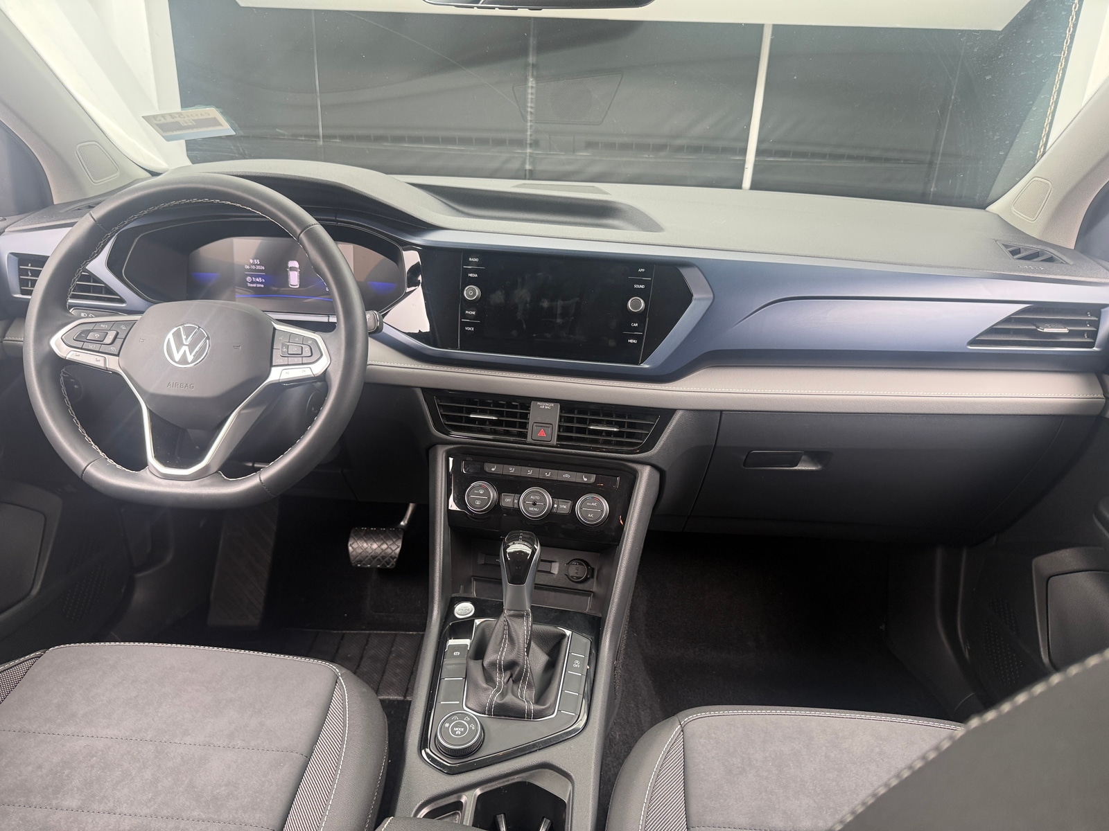 Thumbnail: 2024 Volkswagen Taos - 2