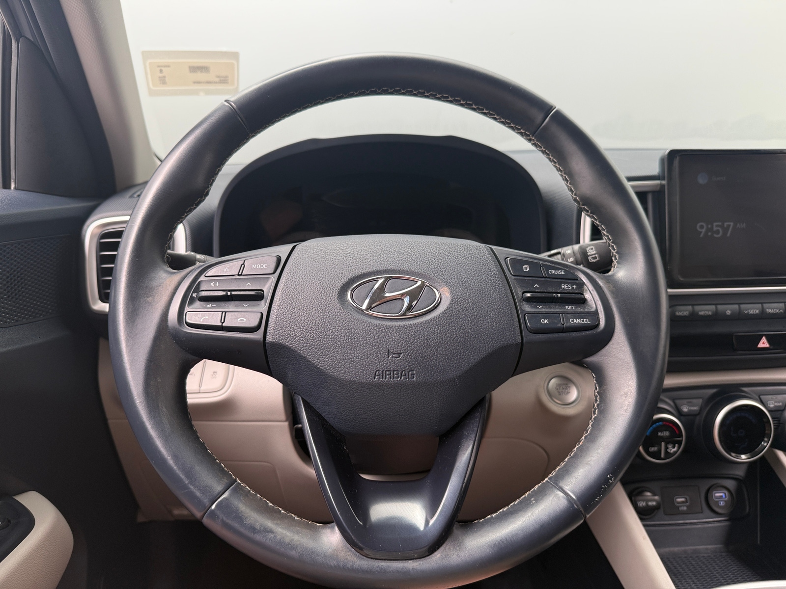 Thumbnail: 2021 Hyundai Venue - 5