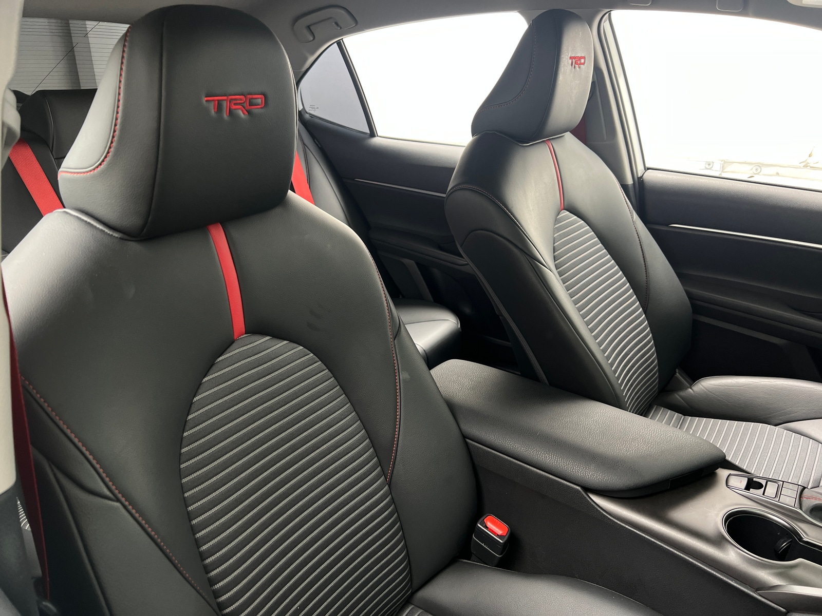 Thumbnail: 2022 Toyota Camry - 2