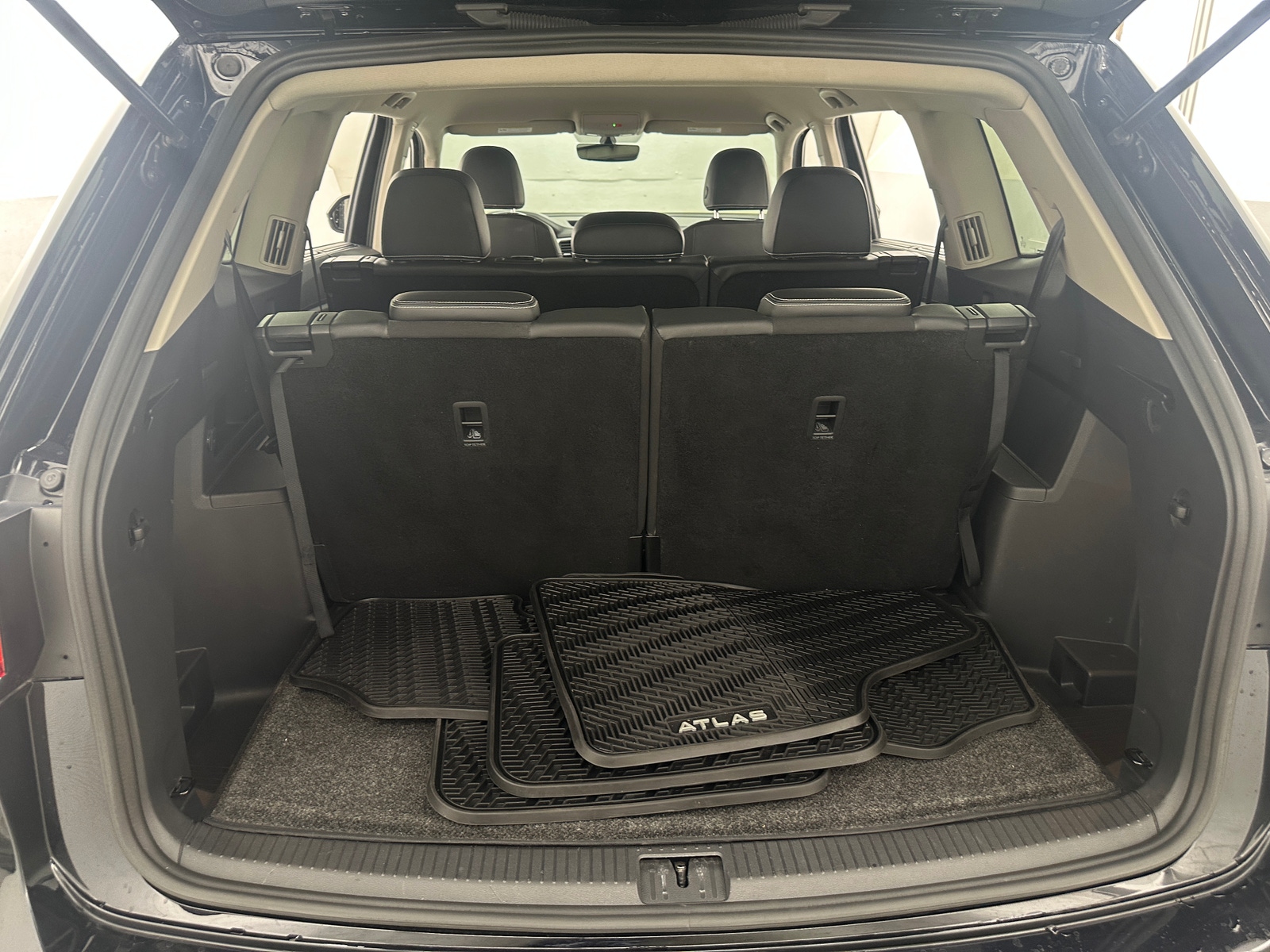 Thumbnail: 2022 Volkswagen Atlas - 6