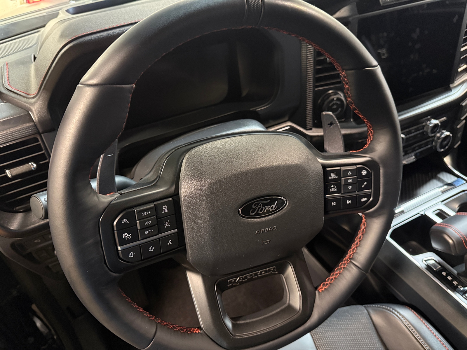 Thumbnail: 2024 Ford Econoline - 4