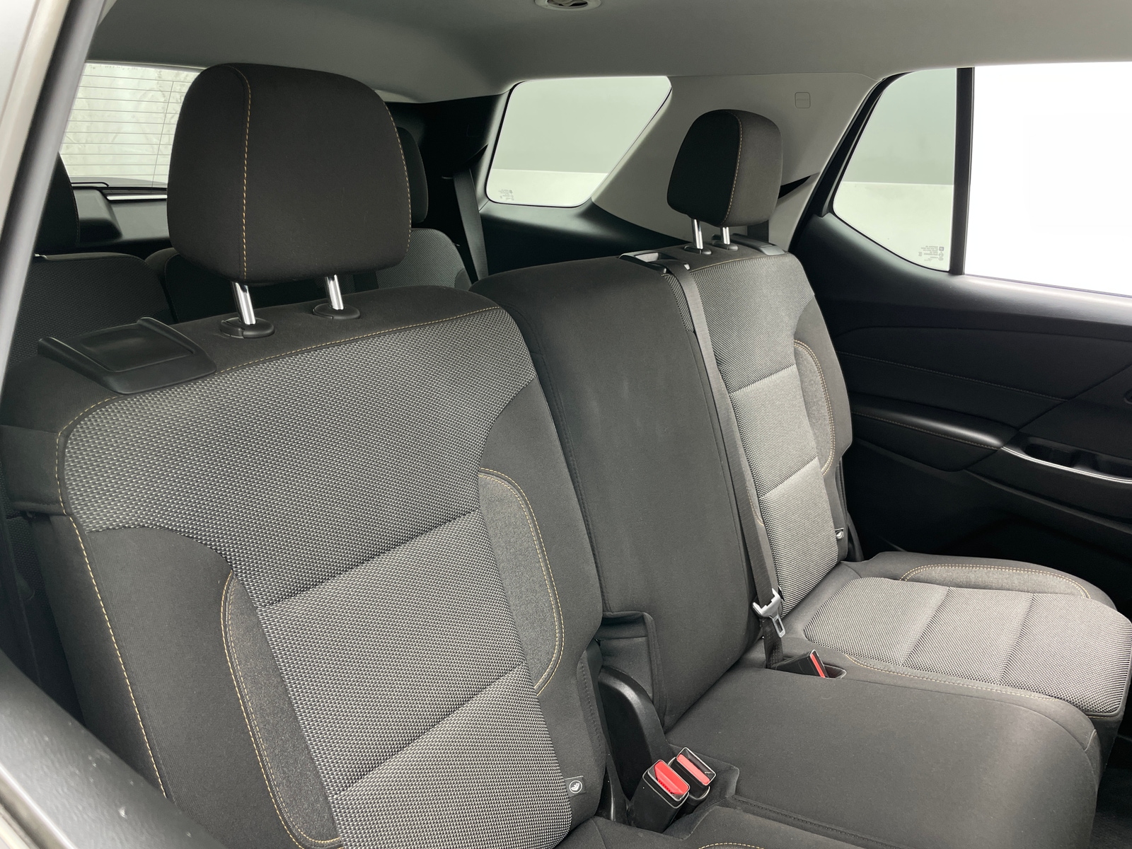 Thumbnail: 2021 Chevrolet Traverse - 6