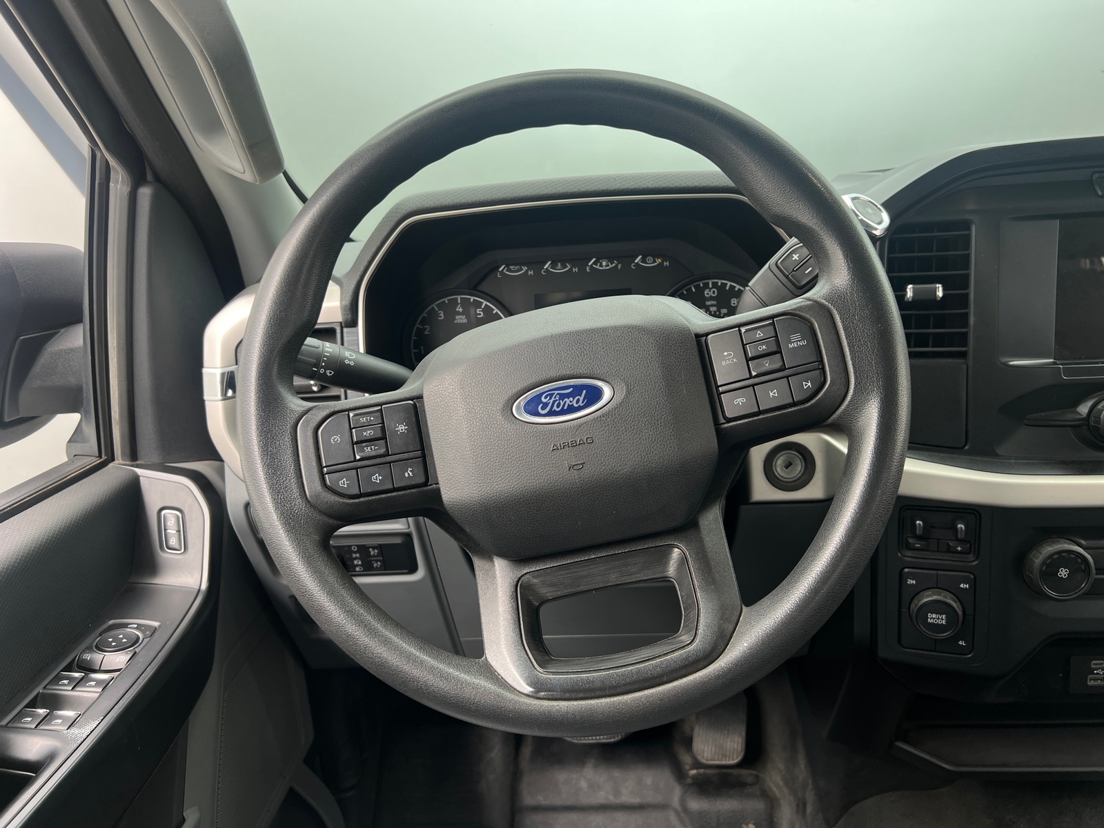 Thumbnail: 2021 Ford Econoline - 5
