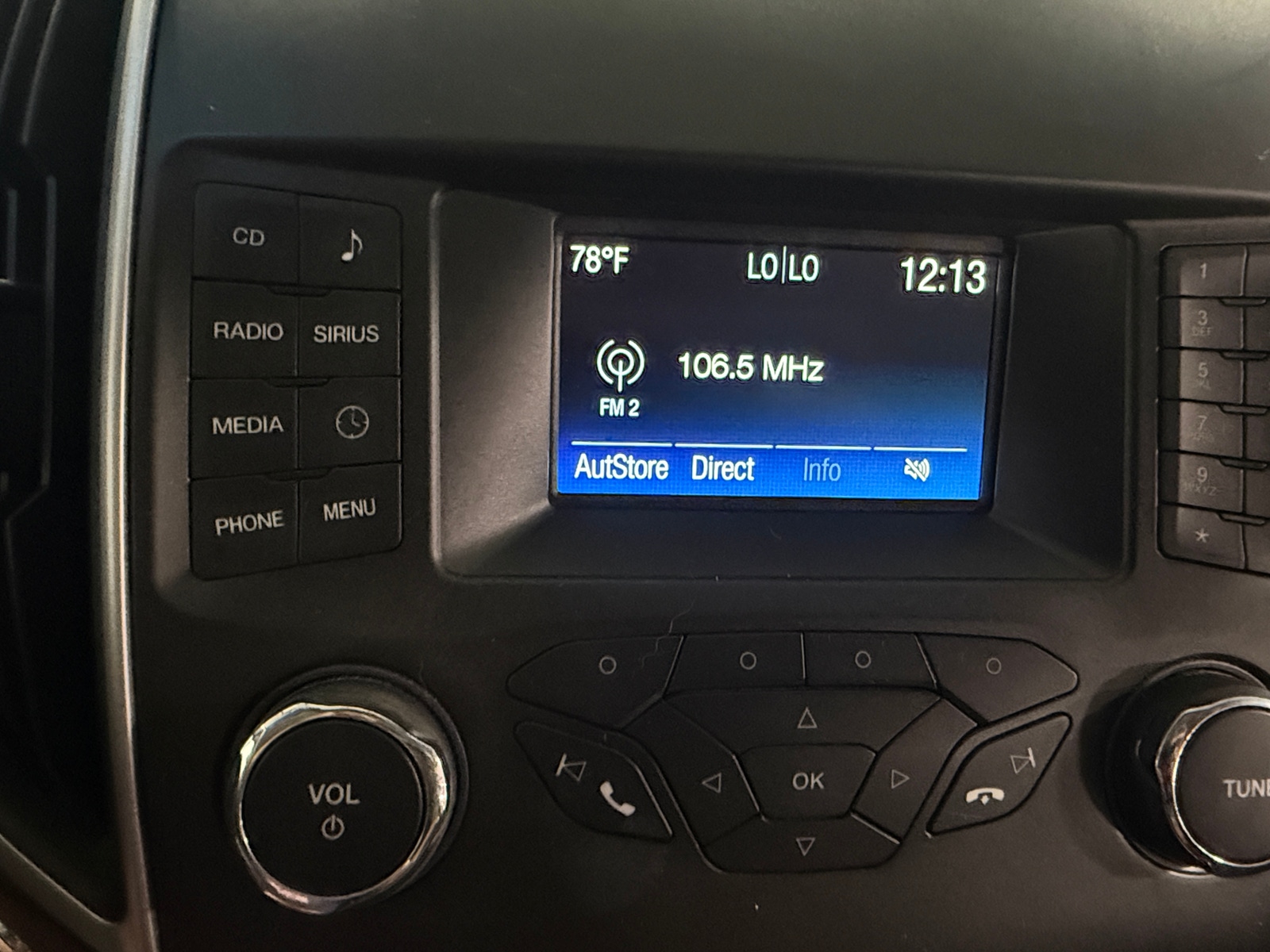 Thumbnail: 2018 Ford Edge - 4
