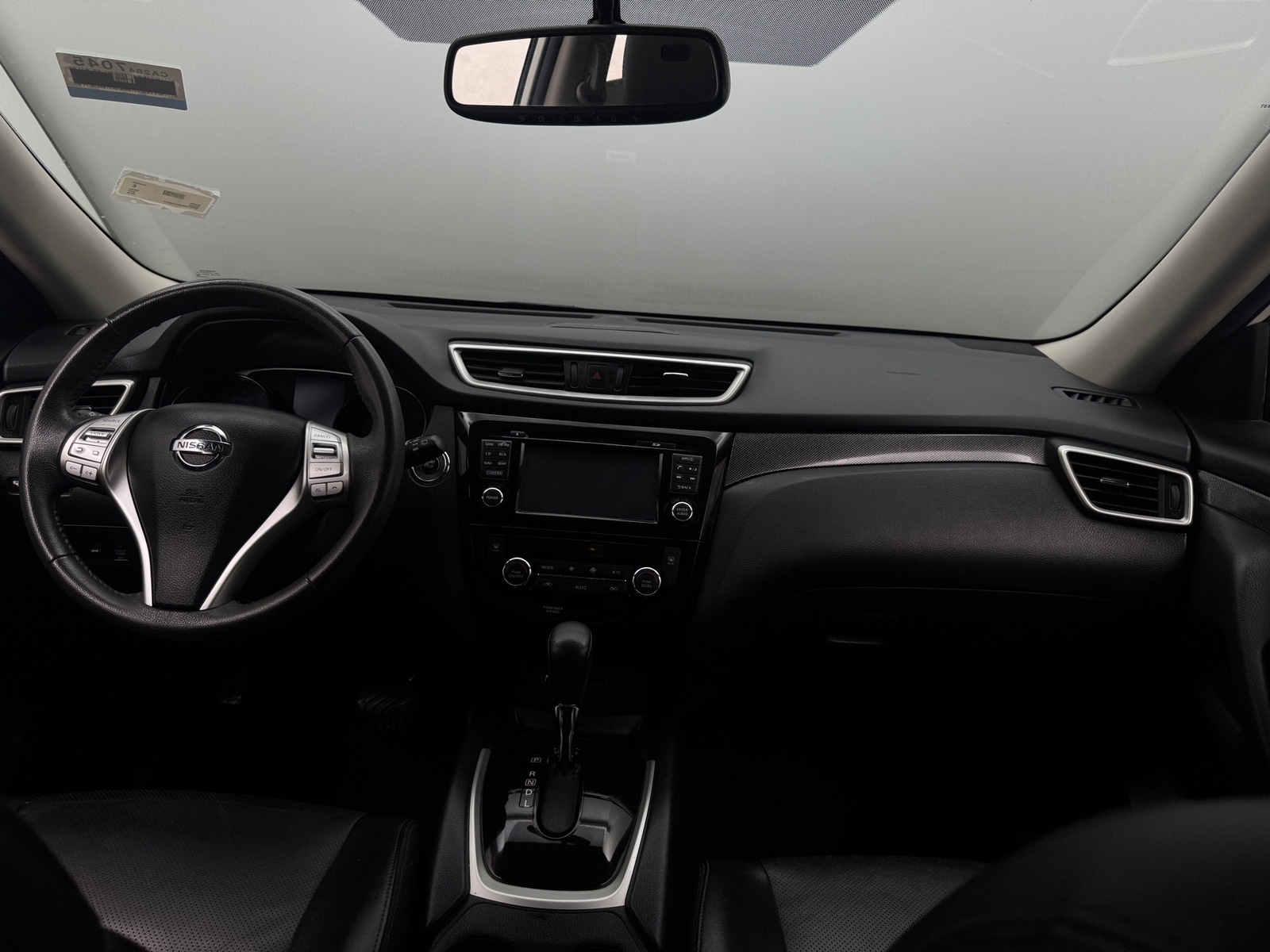 Thumbnail: 2016 Nissan Rogue - 2