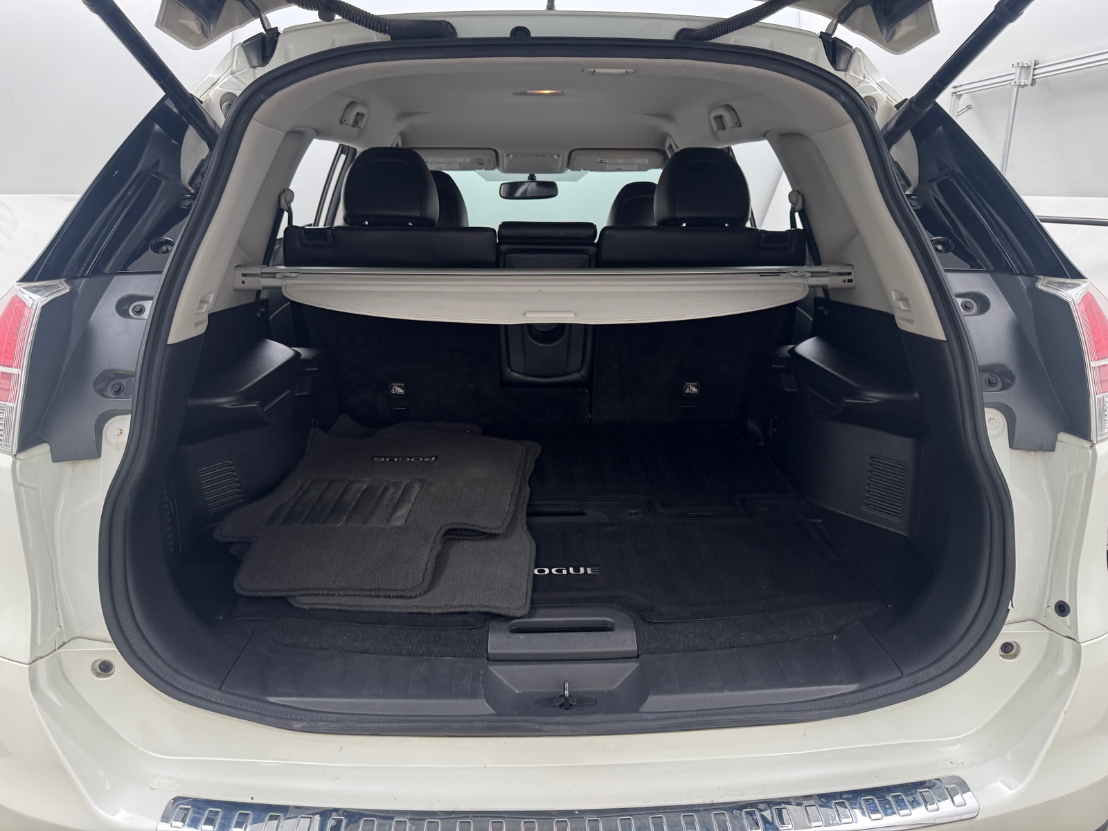 Thumbnail: 2016 Nissan Rogue - 6