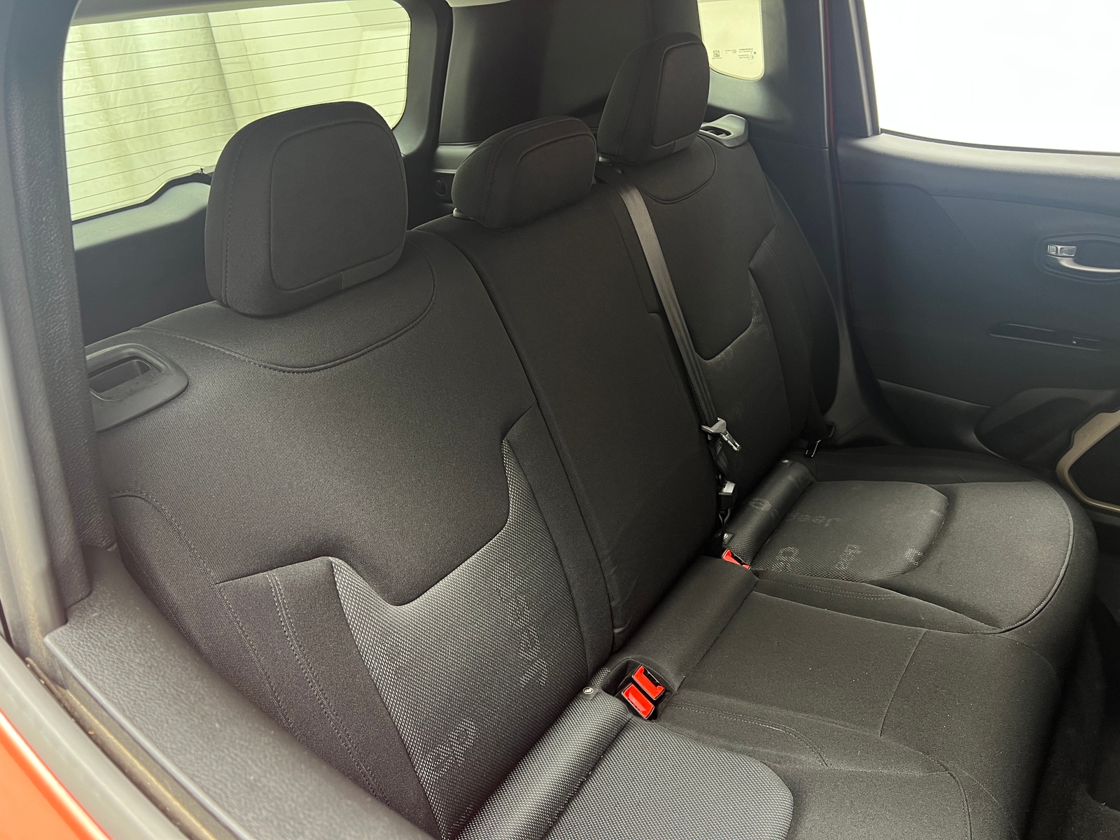 Thumbnail: 2015 Jeep Renegade - 6