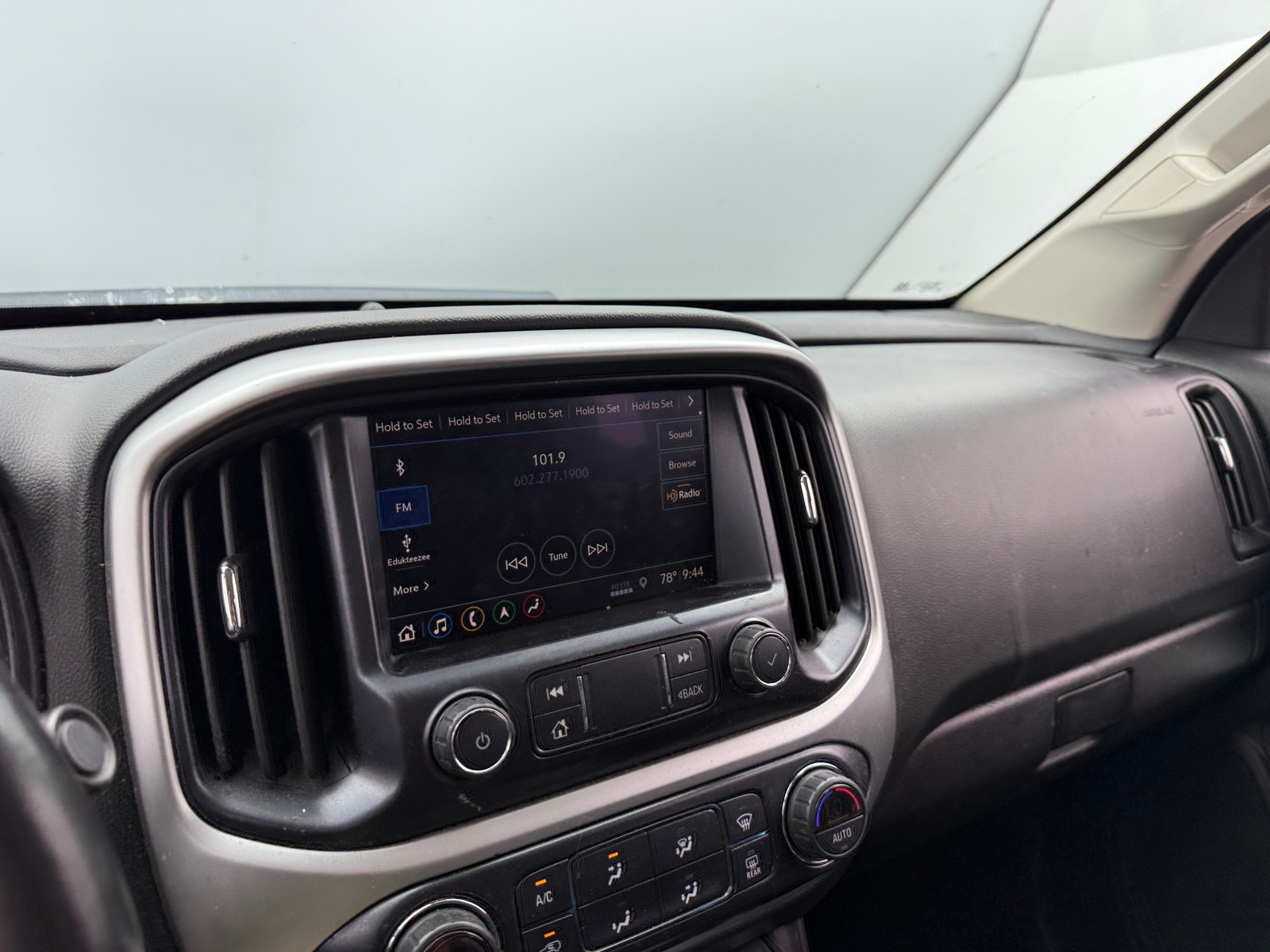 Thumbnail: 2020 Chevrolet Colorado - 3