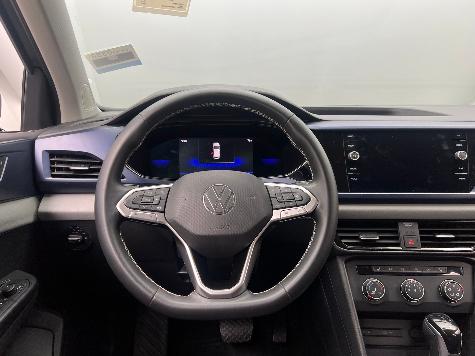 Thumbnail: 2022 Volkswagen Taos - 5