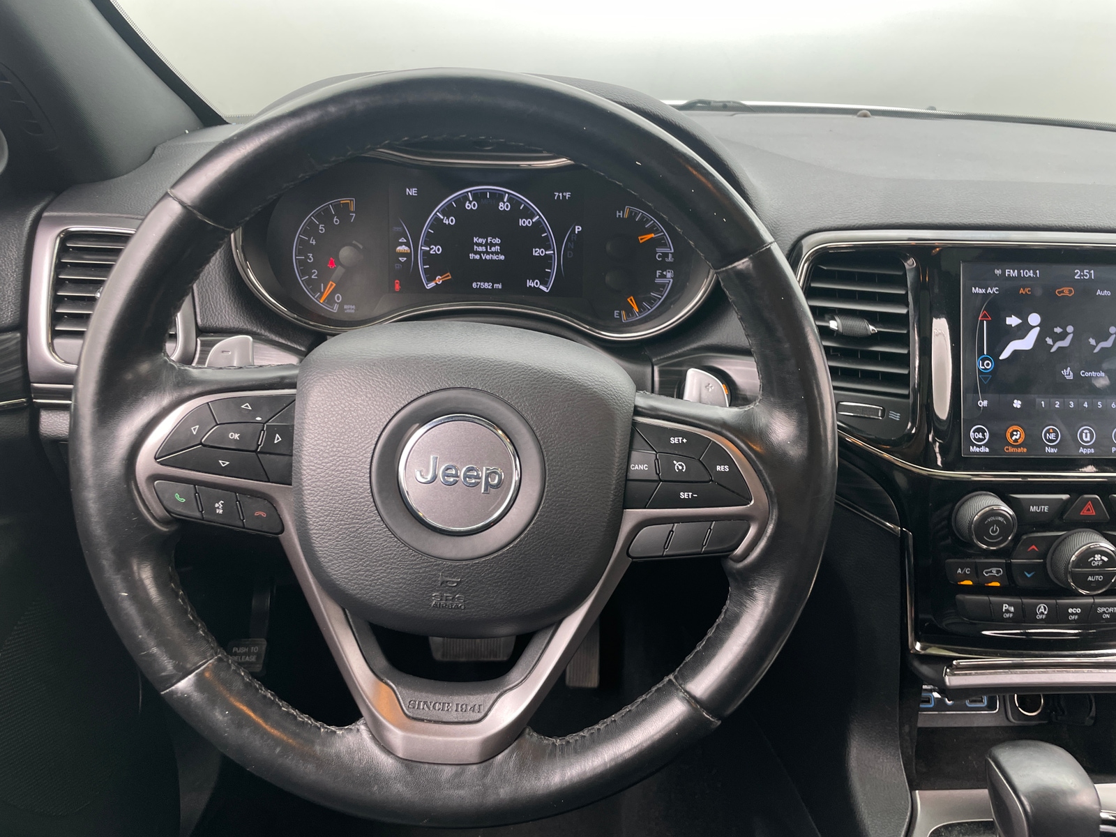 Thumbnail: 2020 Jeep Grand Cherokee - 4