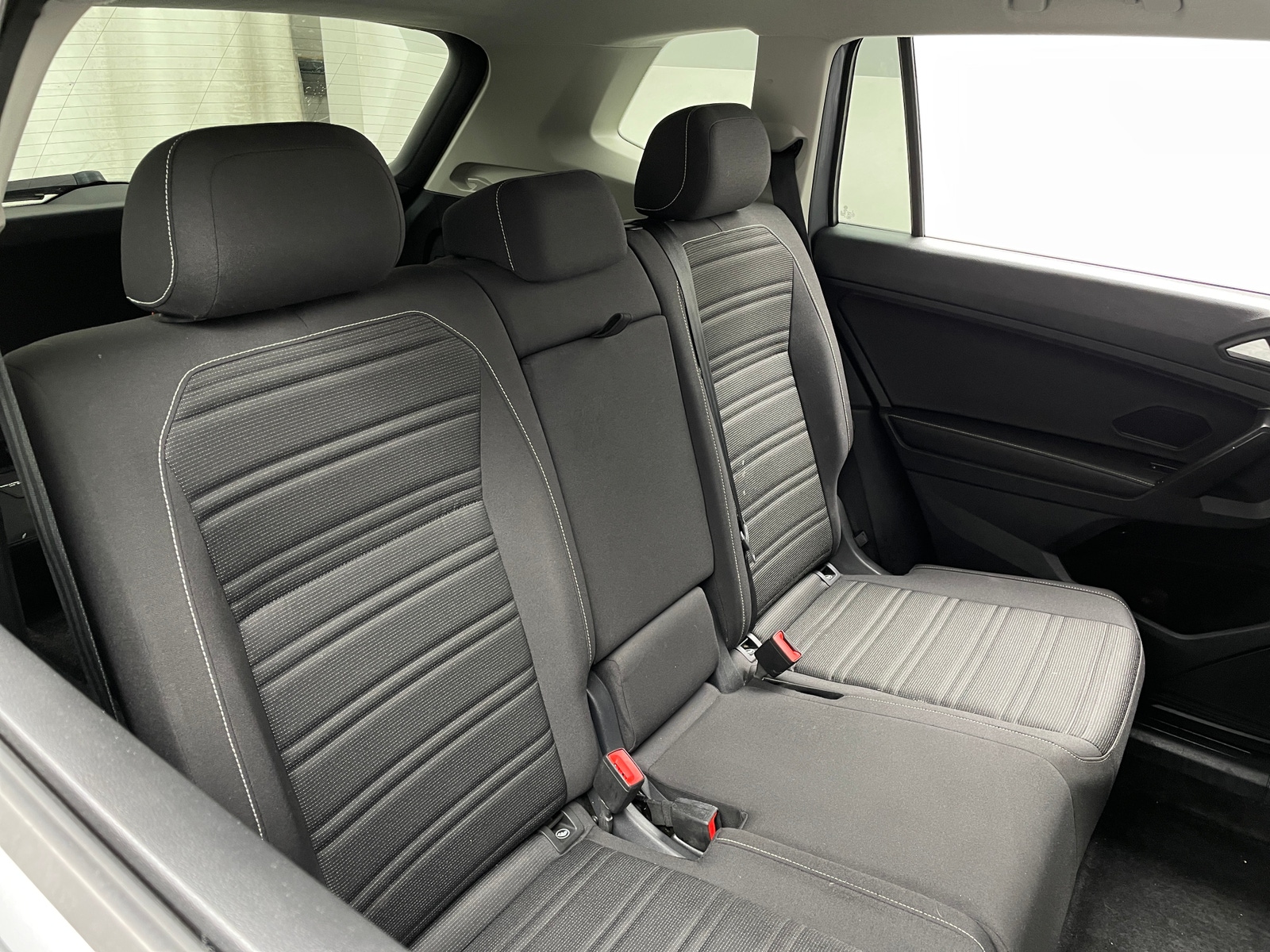 Thumbnail: 2024 Volkswagen Tiguan - 6