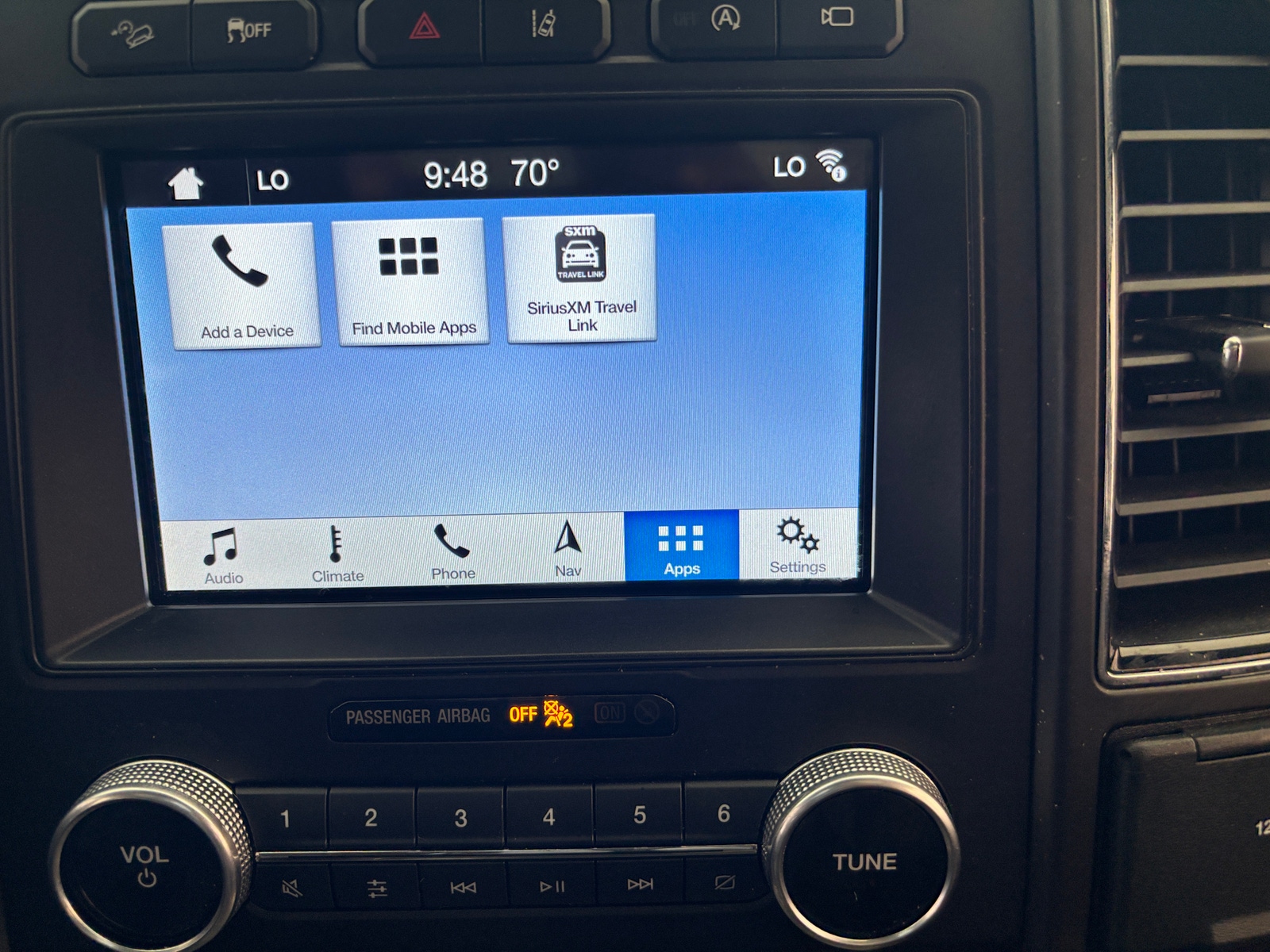 Thumbnail: 2019 Ford Expedition - 3