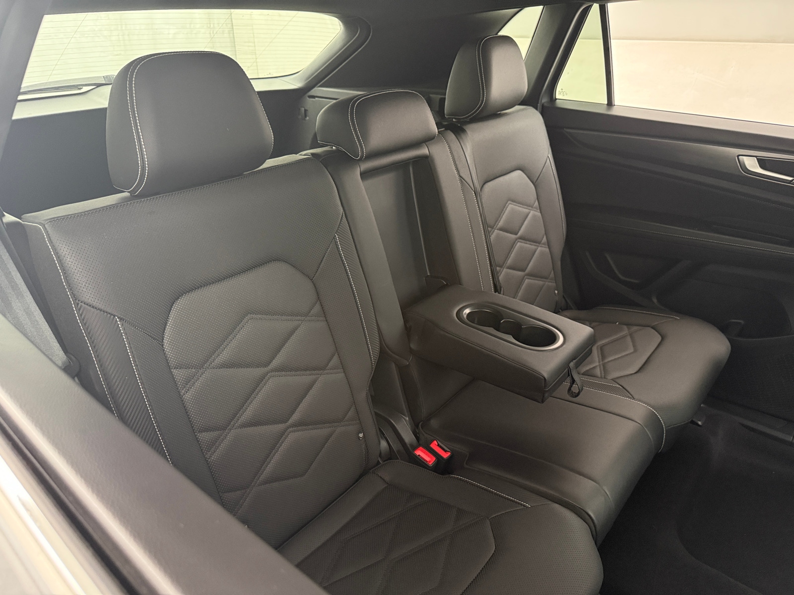 Thumbnail: 2025 Volkswagen Atlas - 2