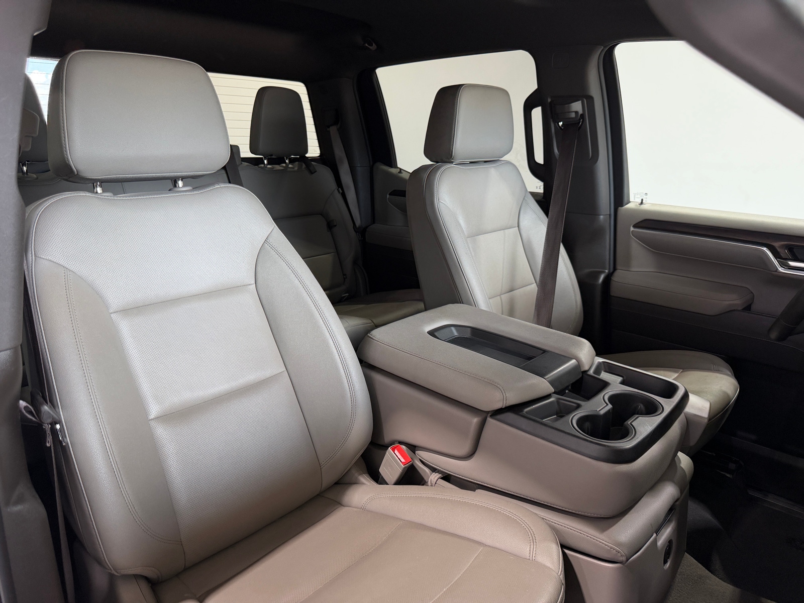 Thumbnail: 2025 GMC Sierra 1500 - 2