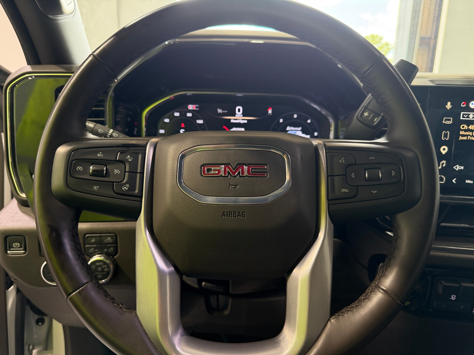 Thumbnail: 2025 GMC Sierra 1500 - 5