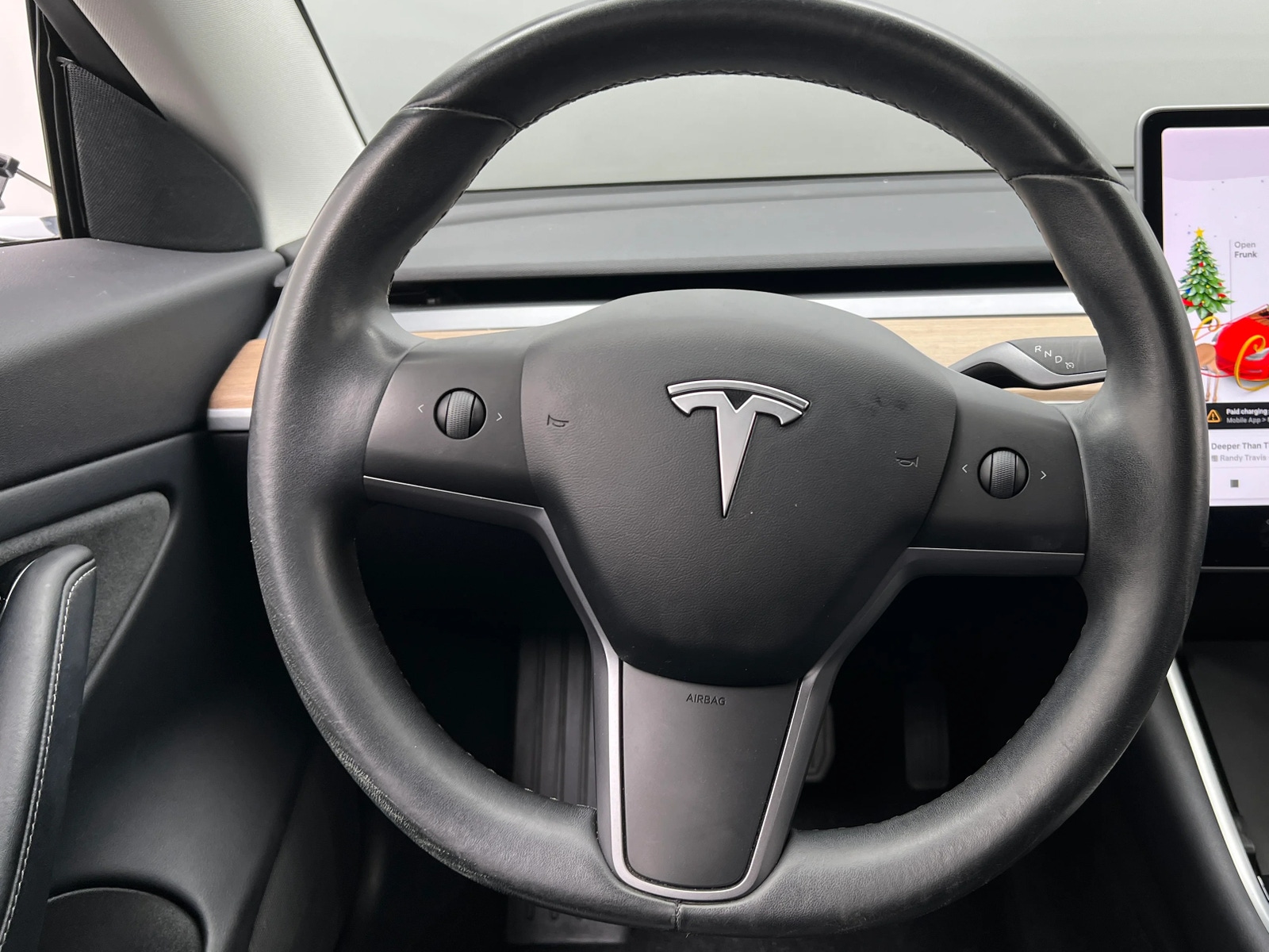 Thumbnail: 2019 Tesla Model 3 - 4