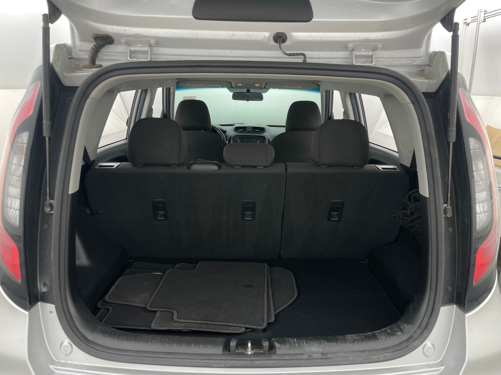 Thumbnail: 2017 Kia Soul - 7