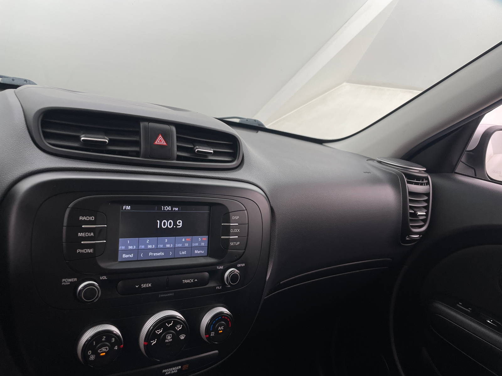 Thumbnail: 2017 Kia Soul - 4